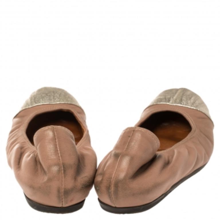 Brown Lanvin Nude/Silver Leather Scrunch Ballet Flats Size 37 For Sale