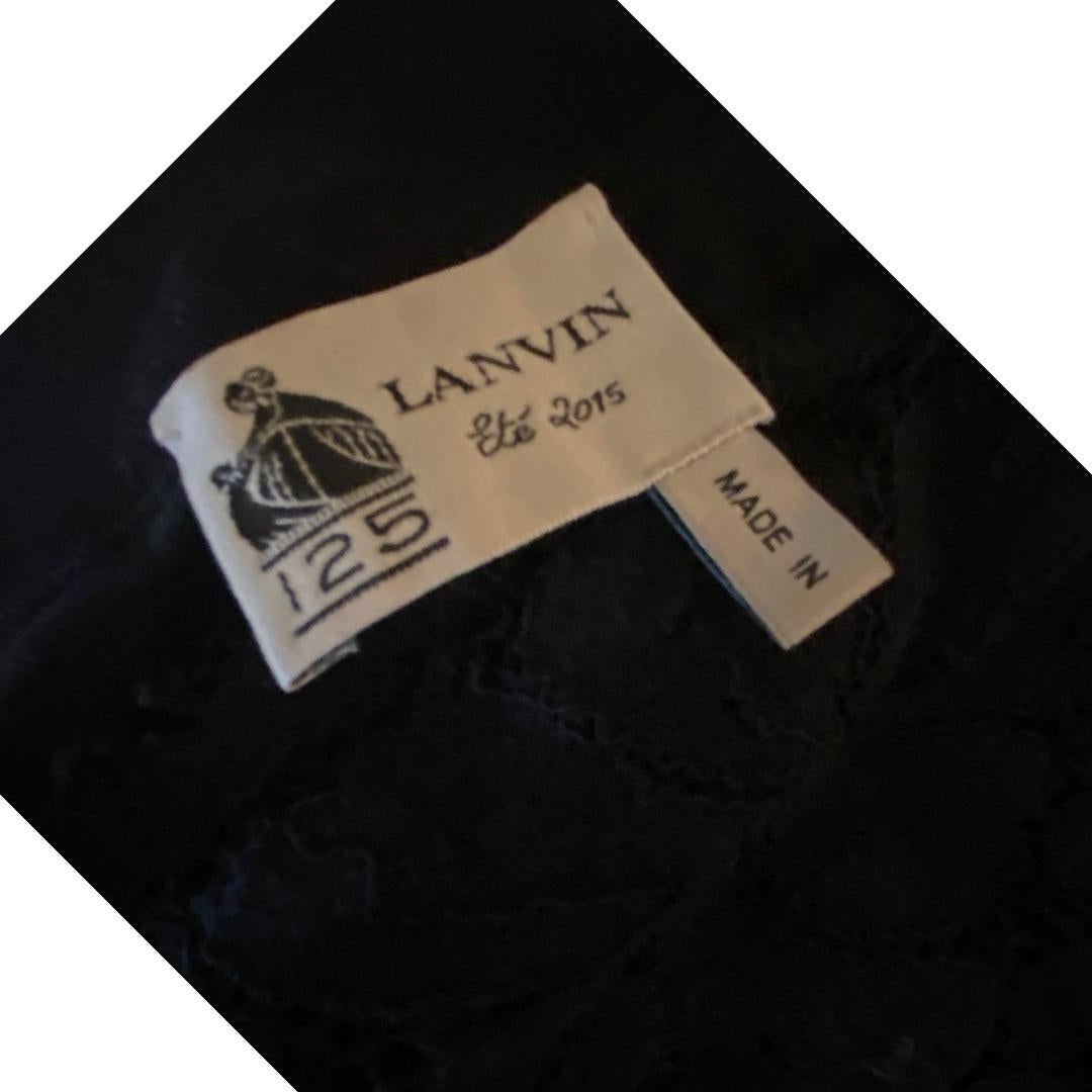 Lanvin Paris 2015 Collection Black Lace & Knit Pullover Blouse, Italy Size 4 For Sale 7