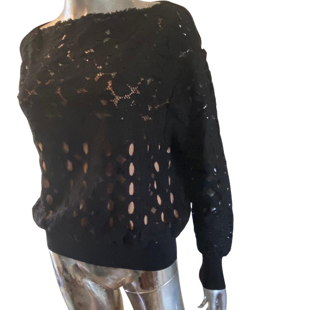 Lanvin Paris 2015 Collection Black Lace & Knit Pullover Blouse, Italy Size 4 For Sale 8