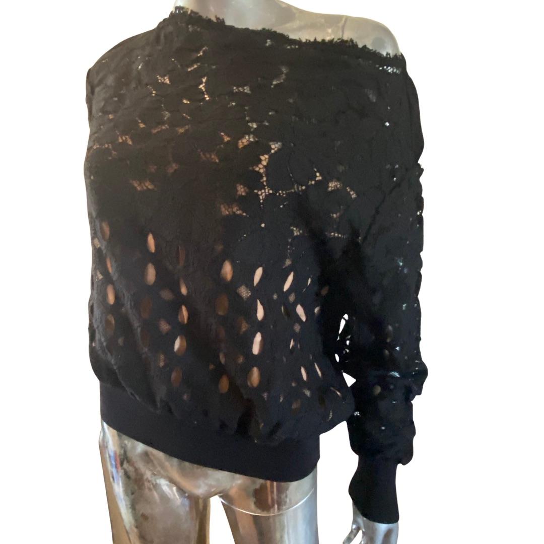 Lanvin Paris Kollektion 2015 Schwarze Pulloverbluse aus Spitze und Strick, Italien Größe 4 im Angebot 1