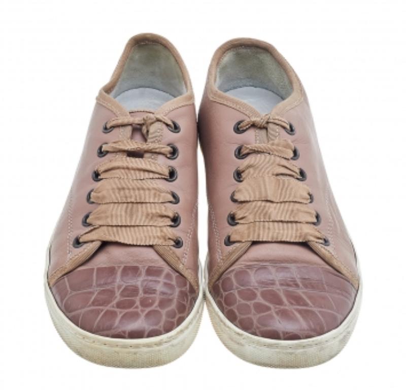 Marrone Lanvin Rosa, scarpe da ginnastica basse in pelle e goffratura di coccodrillo, taglia 37 in vendita