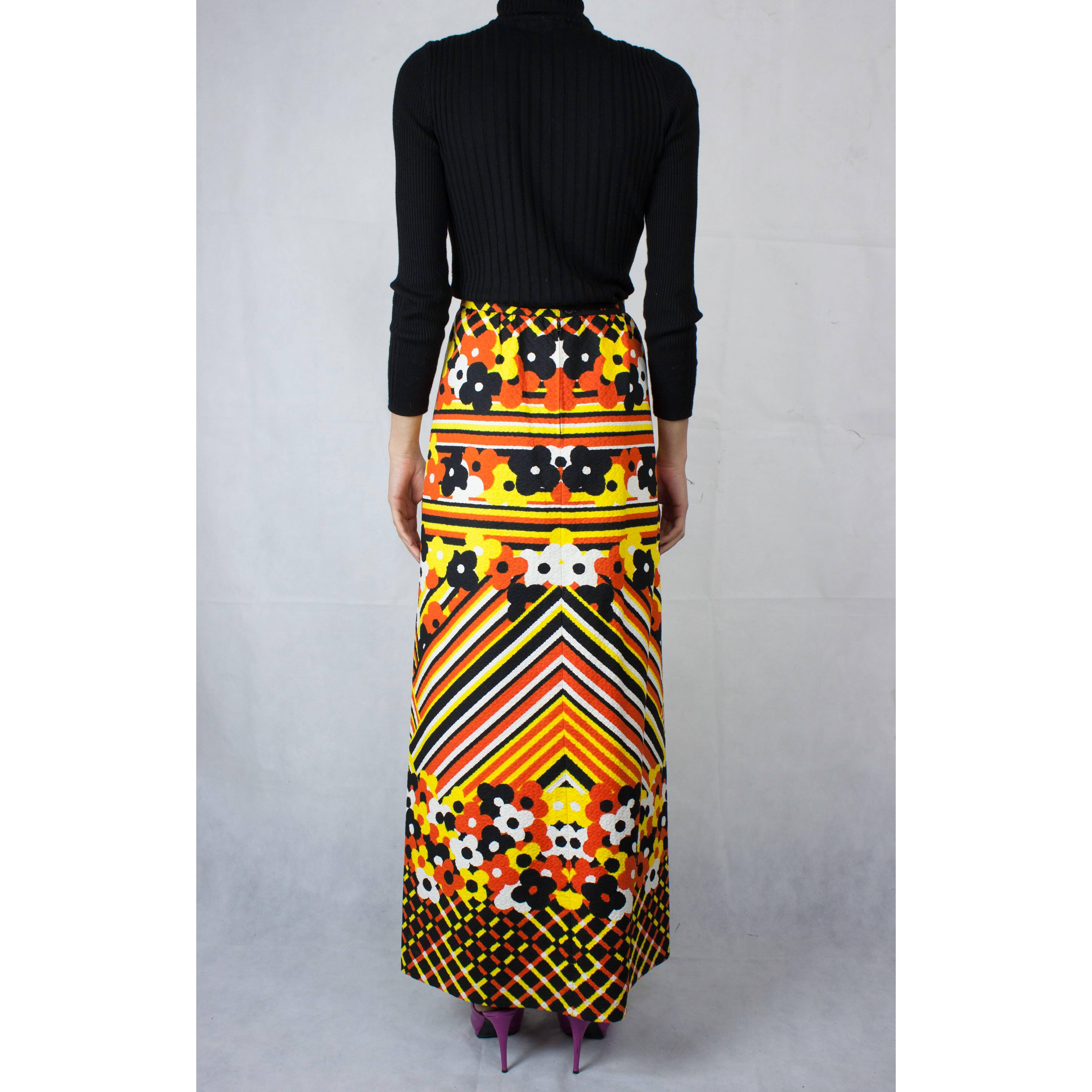 Lanvin printed daisies cotton piqué maxi skirt, circa 1970 In Good Condition In London, GB