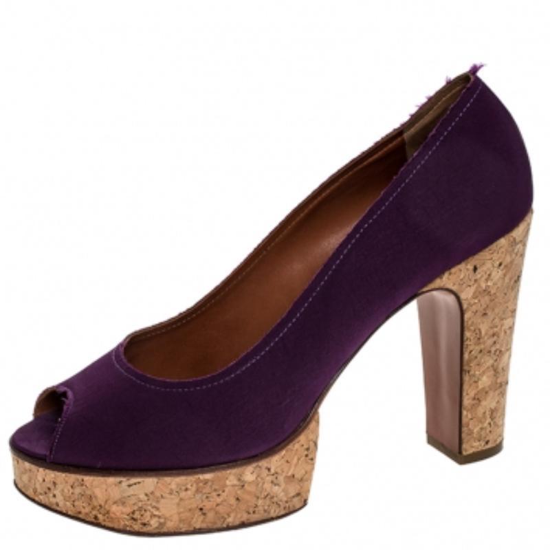 Lanvin Lila Canvas Peep Toe Plateau Pumps Größe 41 im Zustand „Gut“ im Angebot in Dubai, Al Qouz 2