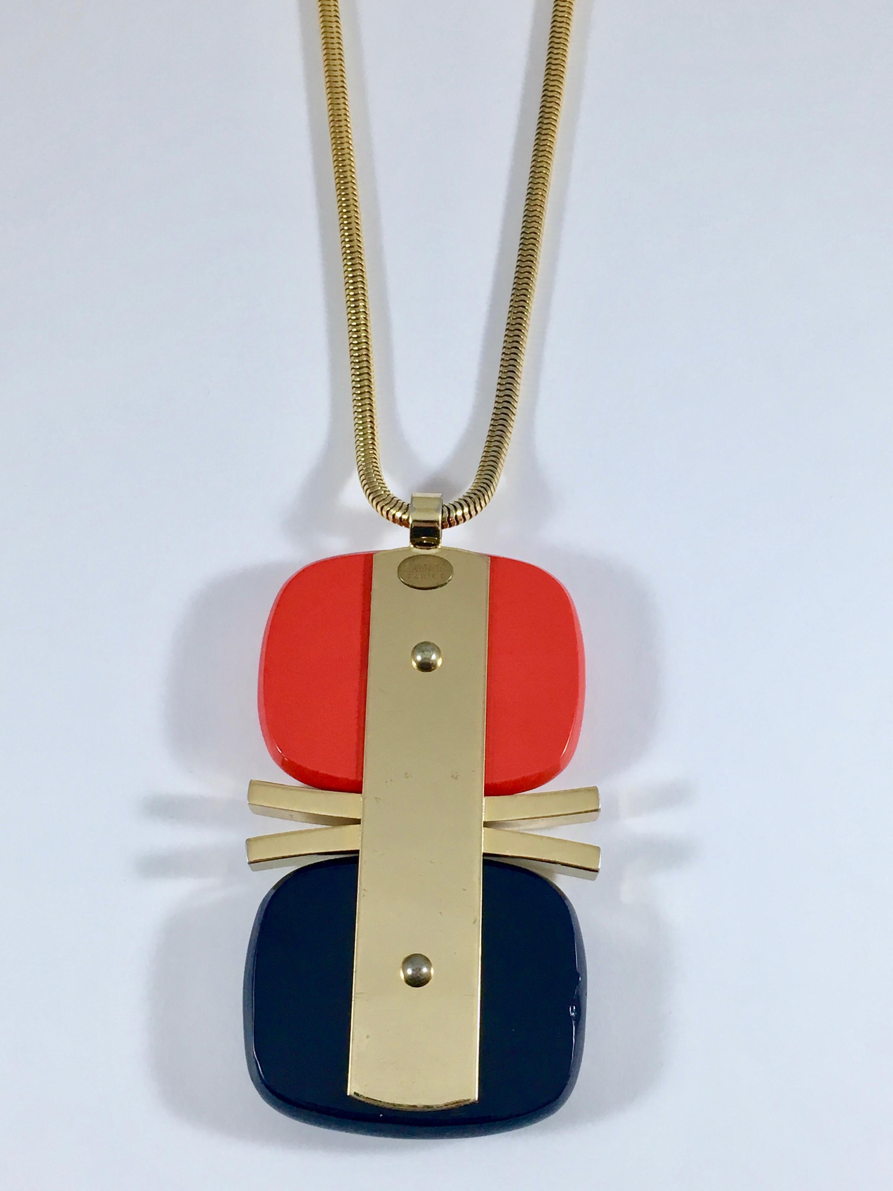 Lanvin Red and Navy Modernist Pendant Necklace, 1970s For Sale 2