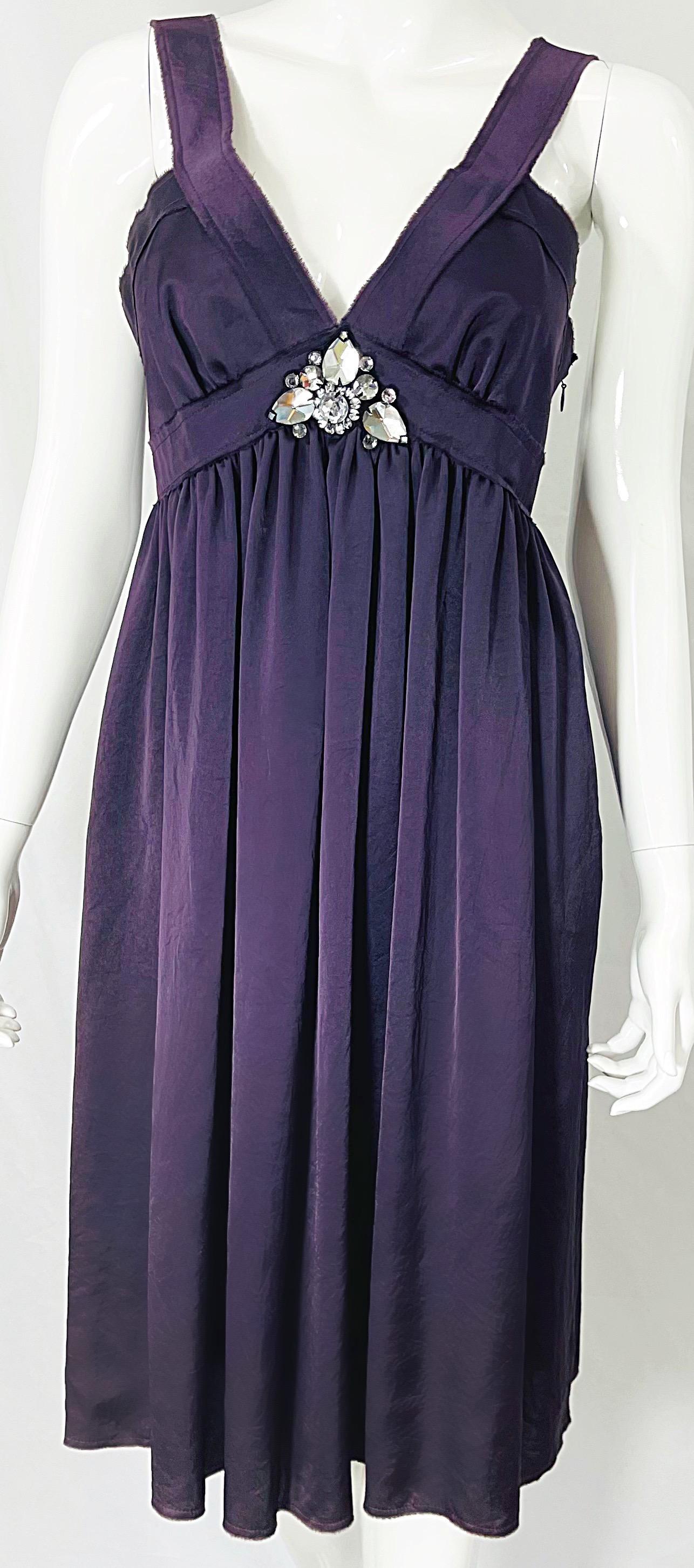 Lanvin P/E 2007 Alber Elbaz Sz 38 Abito Vita Impero incrostato di strass viola in vendita 3