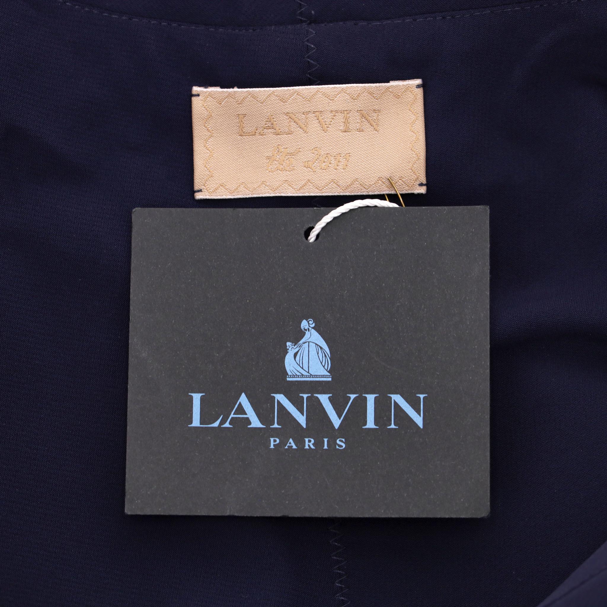 Lanvin - Robe fourreau à col en V profond Pour femmes en vente