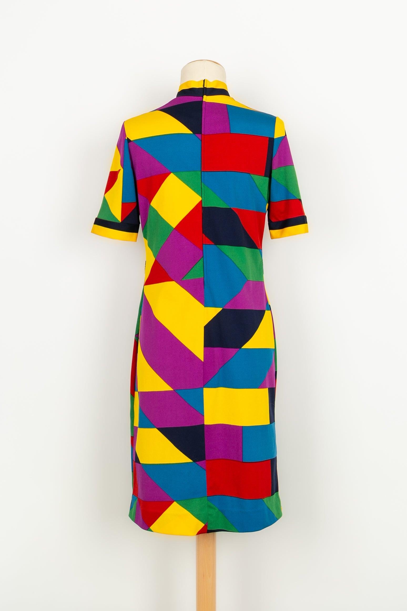 Lanvin Kurzes Kleid aus mehrfarbigem Jersey im Zustand „Hervorragend“ im Angebot in SAINT-OUEN-SUR-SEINE, FR