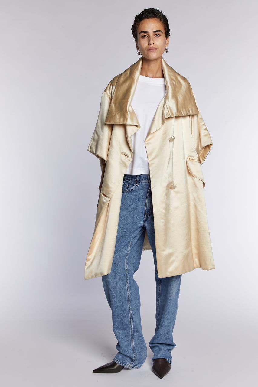 Lanvin Silk Satin Opera Coat 1960s For Sale 9