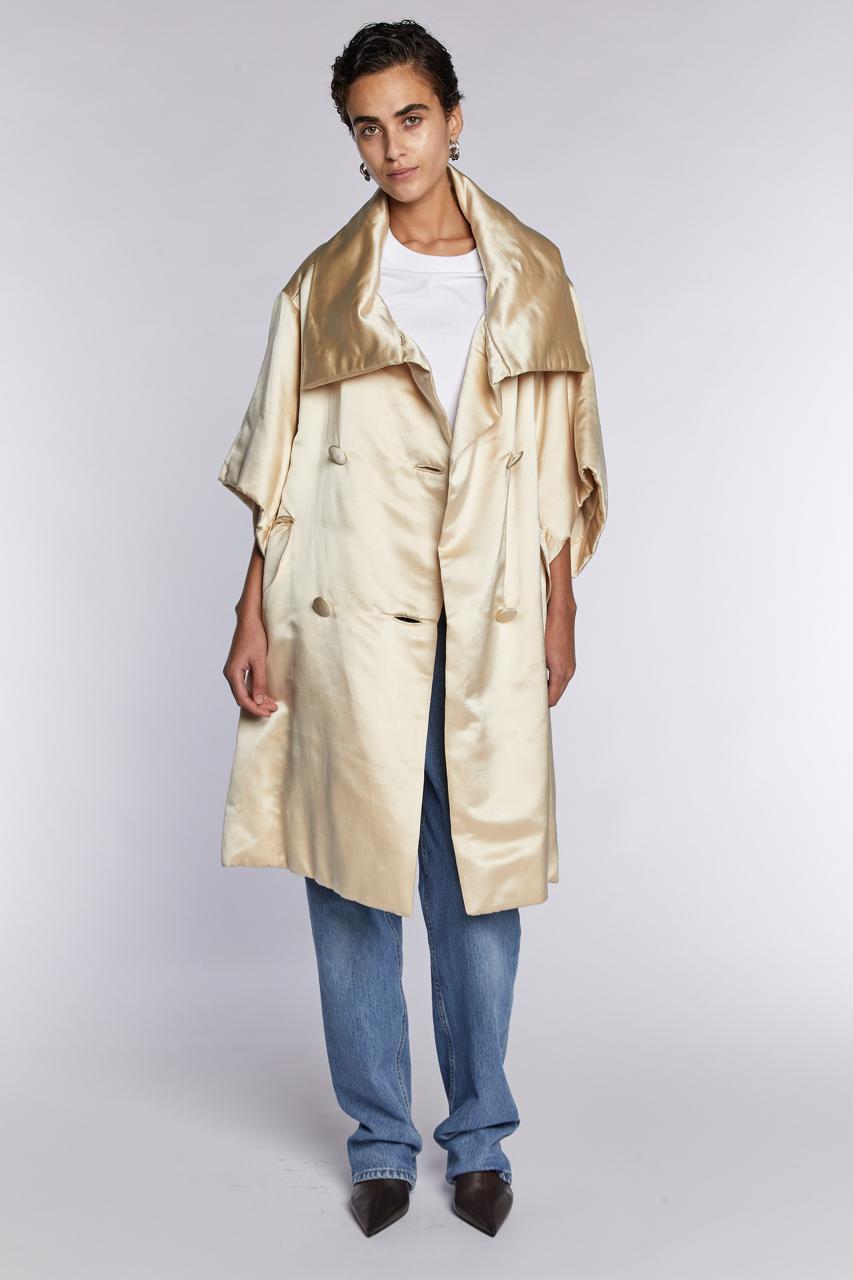 Lanvin Silk Satin Opera Coat 1960s For Sale 4