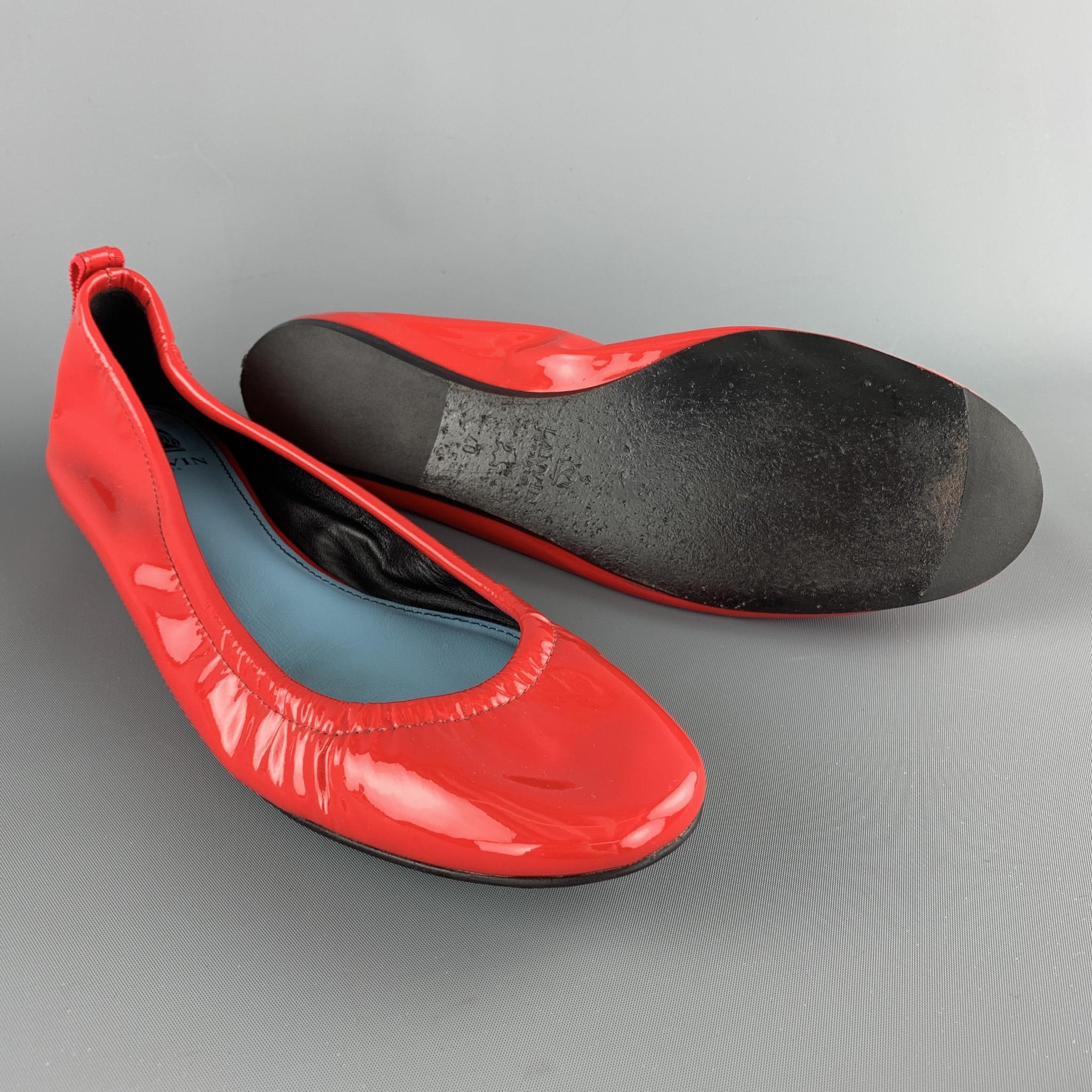 size 10 red flats
