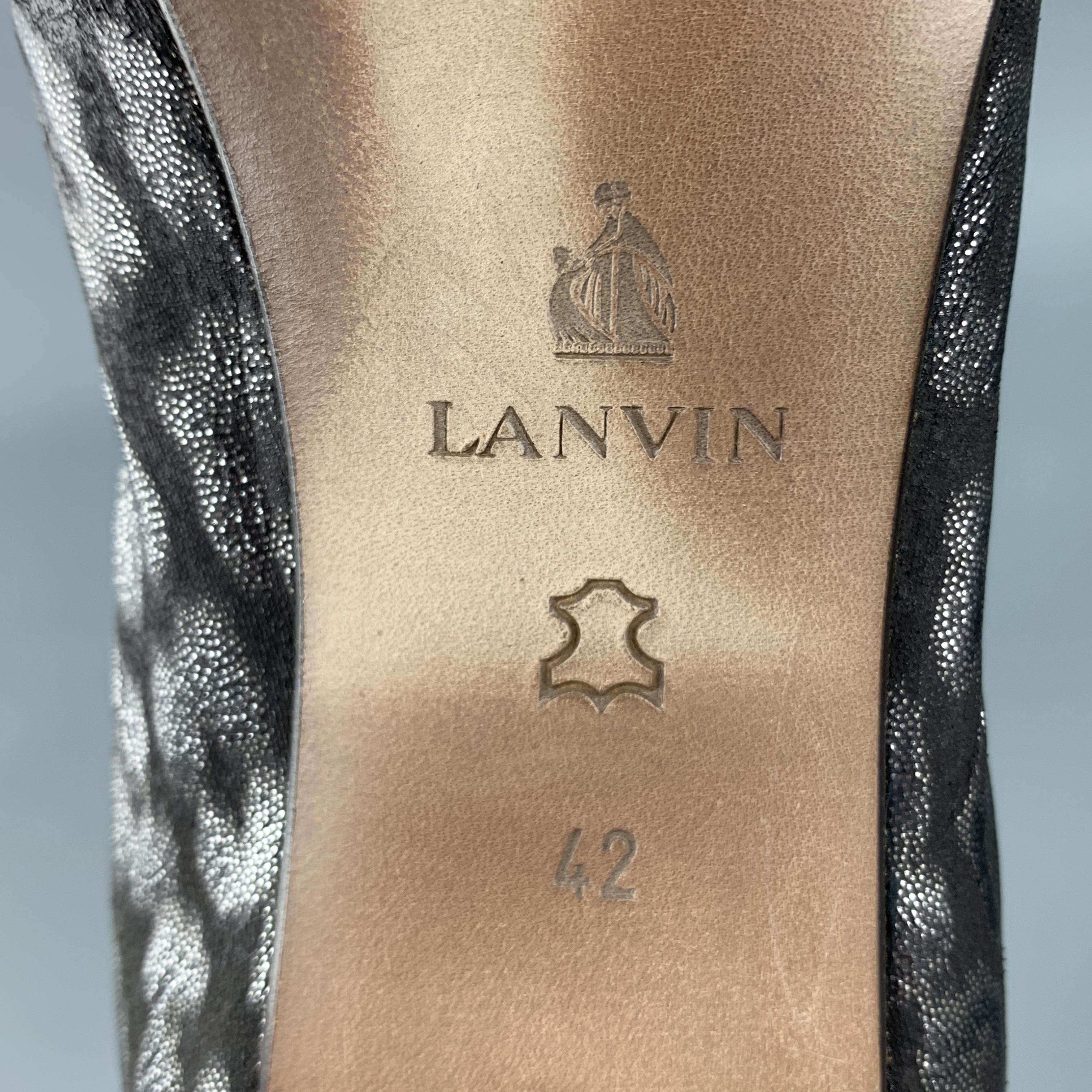 LANVIN Size 12 Grey Jacquard Stacked Pumps 1