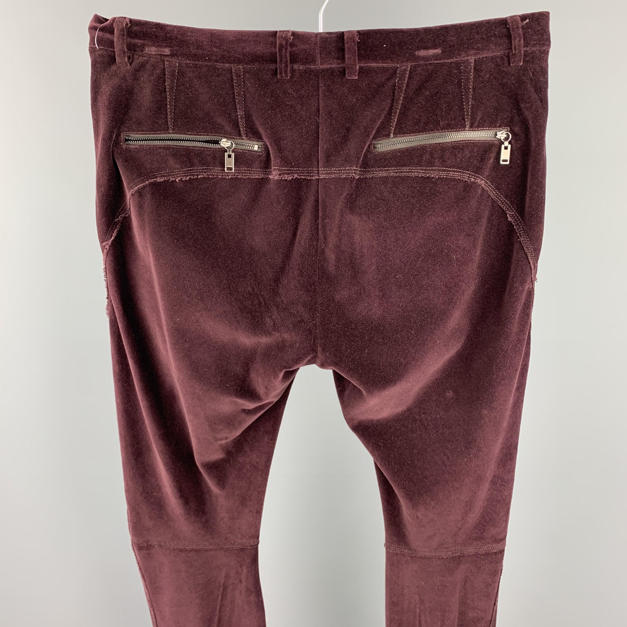 LANVIN Size 32 Burgundy Solid Cotton Velvet Zip Up Casual Pants In Good Condition In San Francisco, CA