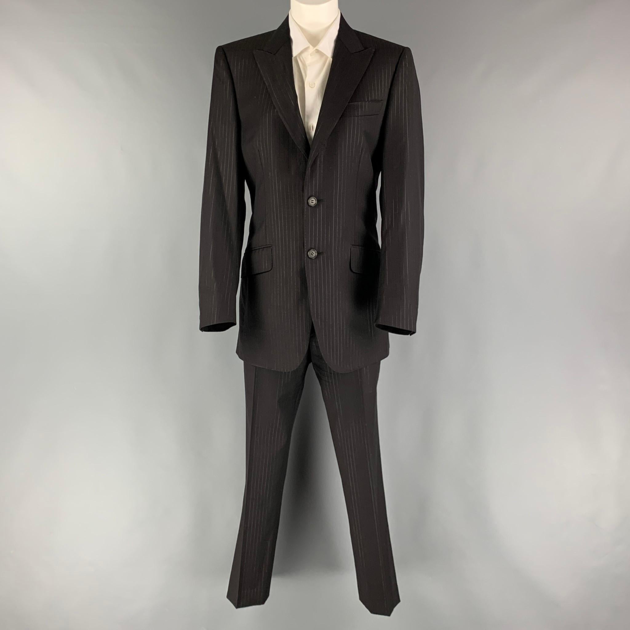LANVIN Size 36 Black Stripe Wool Peak Lapel 30 28 Suit In Excellent Condition In San Francisco, CA