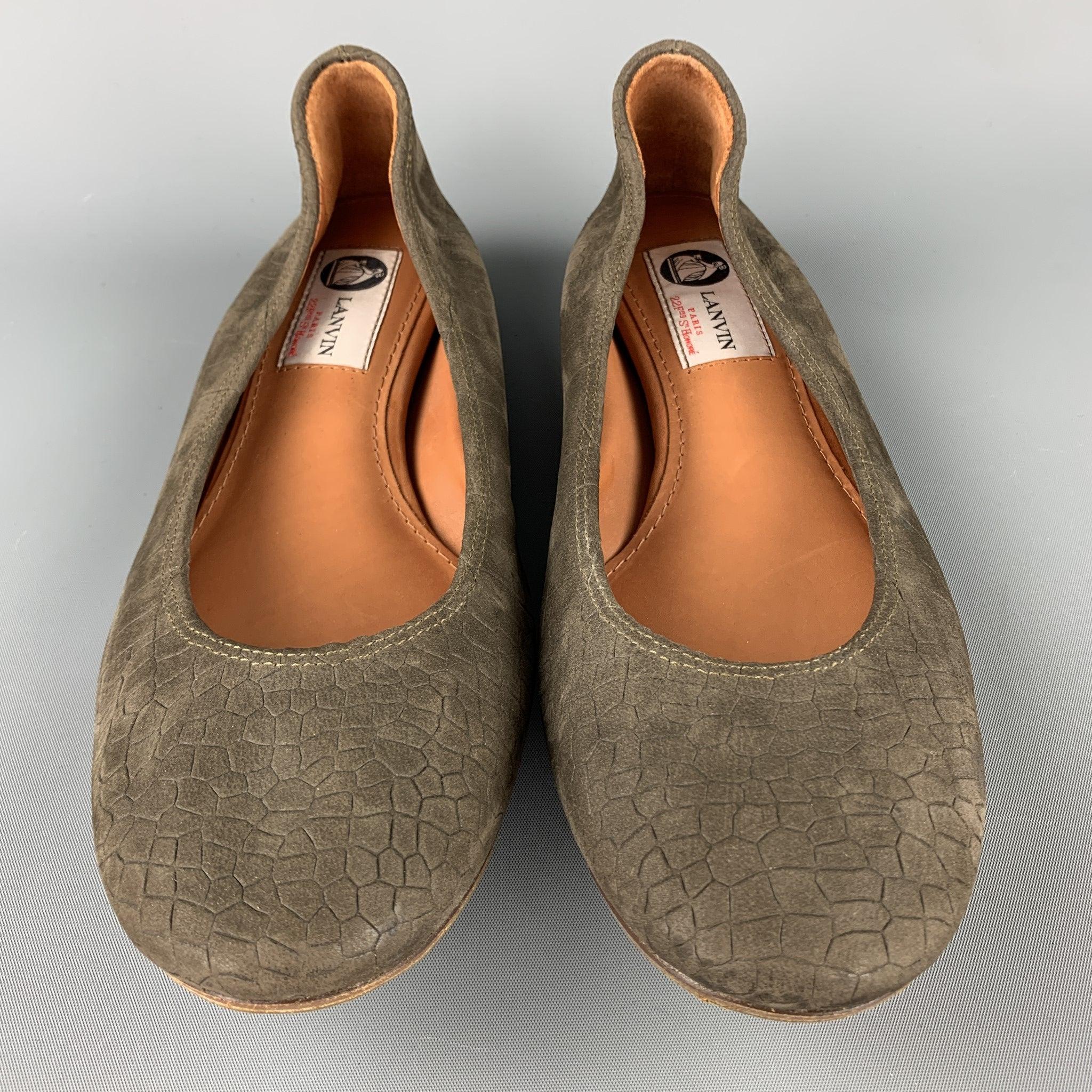 LANVIN Size 8 Taupe Suede Goat Ballerina Flats In Good Condition In San Francisco, CA