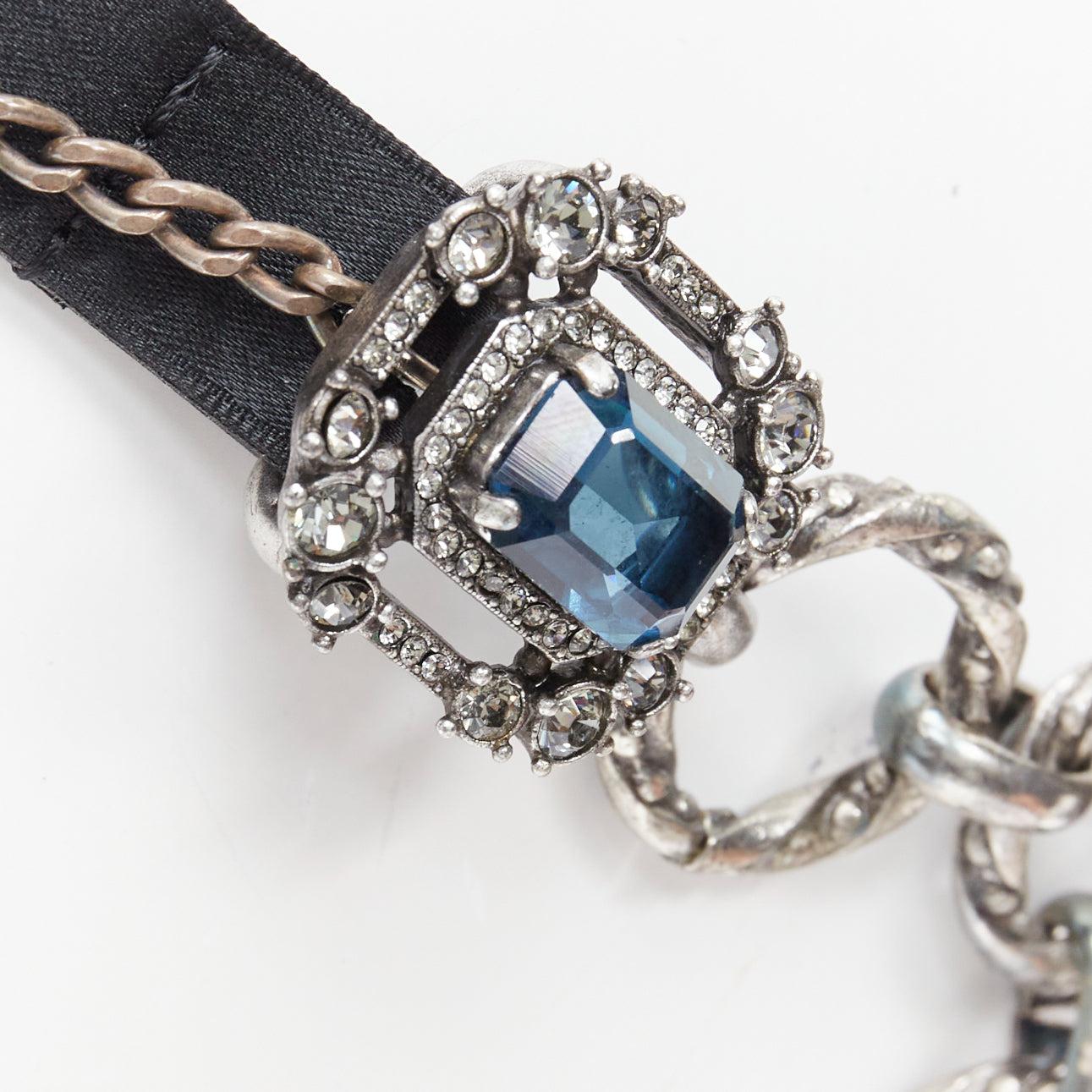 LANVIN Textile blue rhinestone jewel silver chain black fabric belt
Reference: TGAS/E00605
Brand: Lanvin
Designer: Alber Elbaz
Collection: Textile
Material: Fabric, Metal
Color: Black, Blue
Pattern: Solid
Closure: Loop Through
Lining: Black