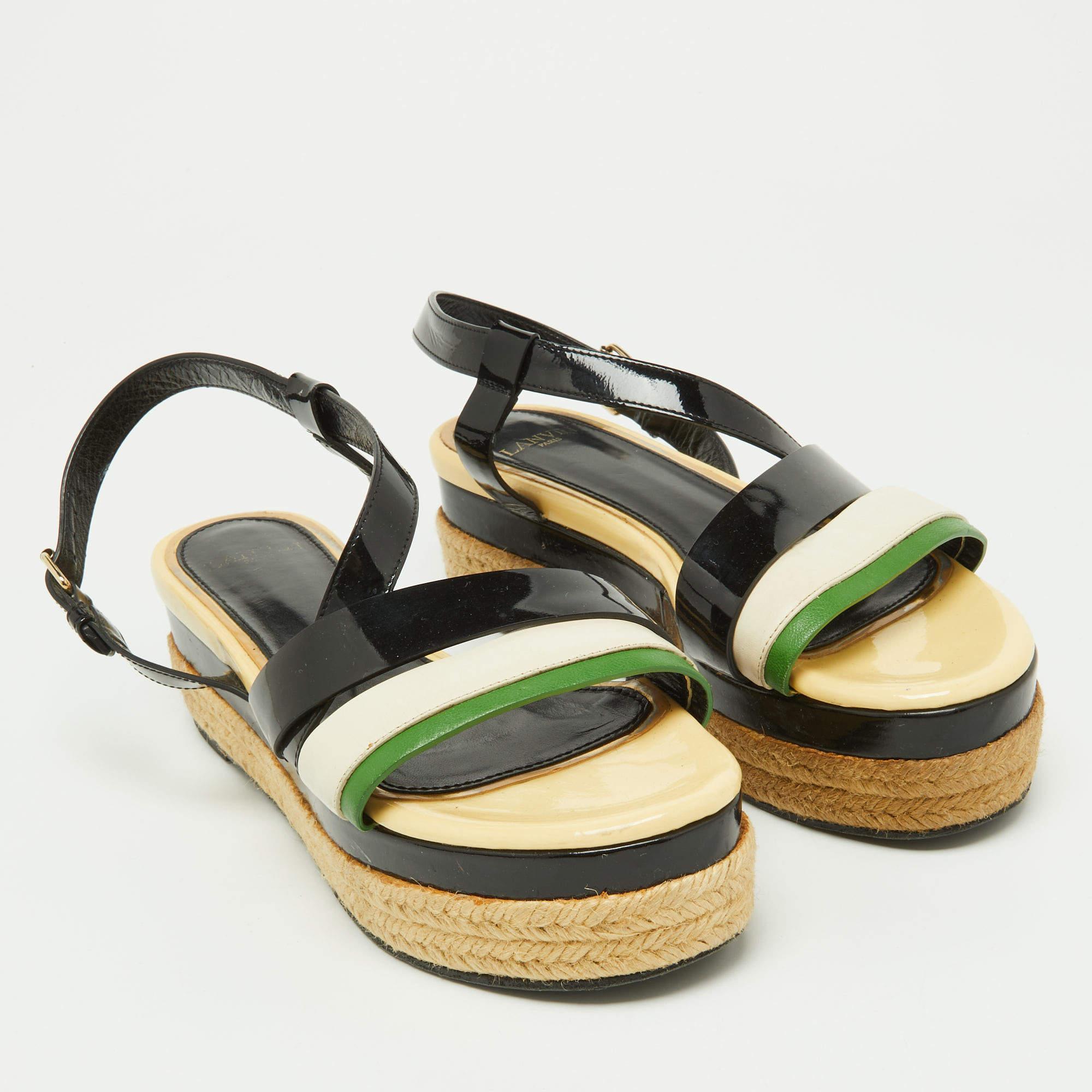 Lanvin Tricolor Espadrille Plateausandalen aus Lack und Leder Größe 37 im Zustand „Gut“ im Angebot in Dubai, Al Qouz 2