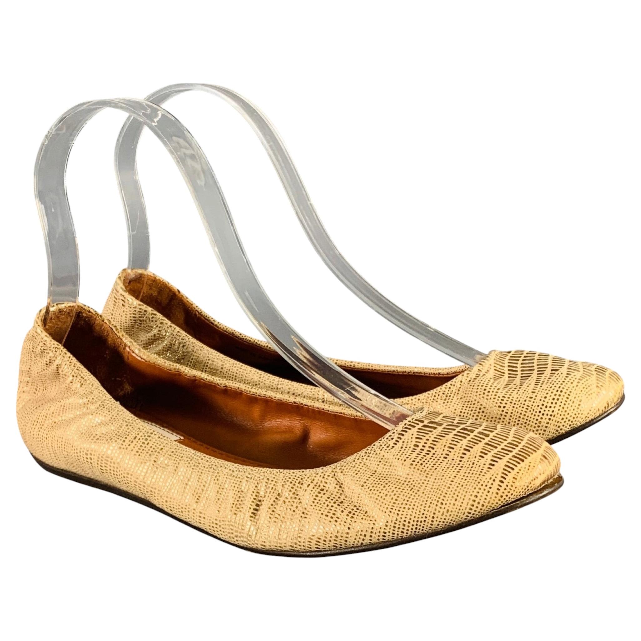 Do Lanvin flats run small?