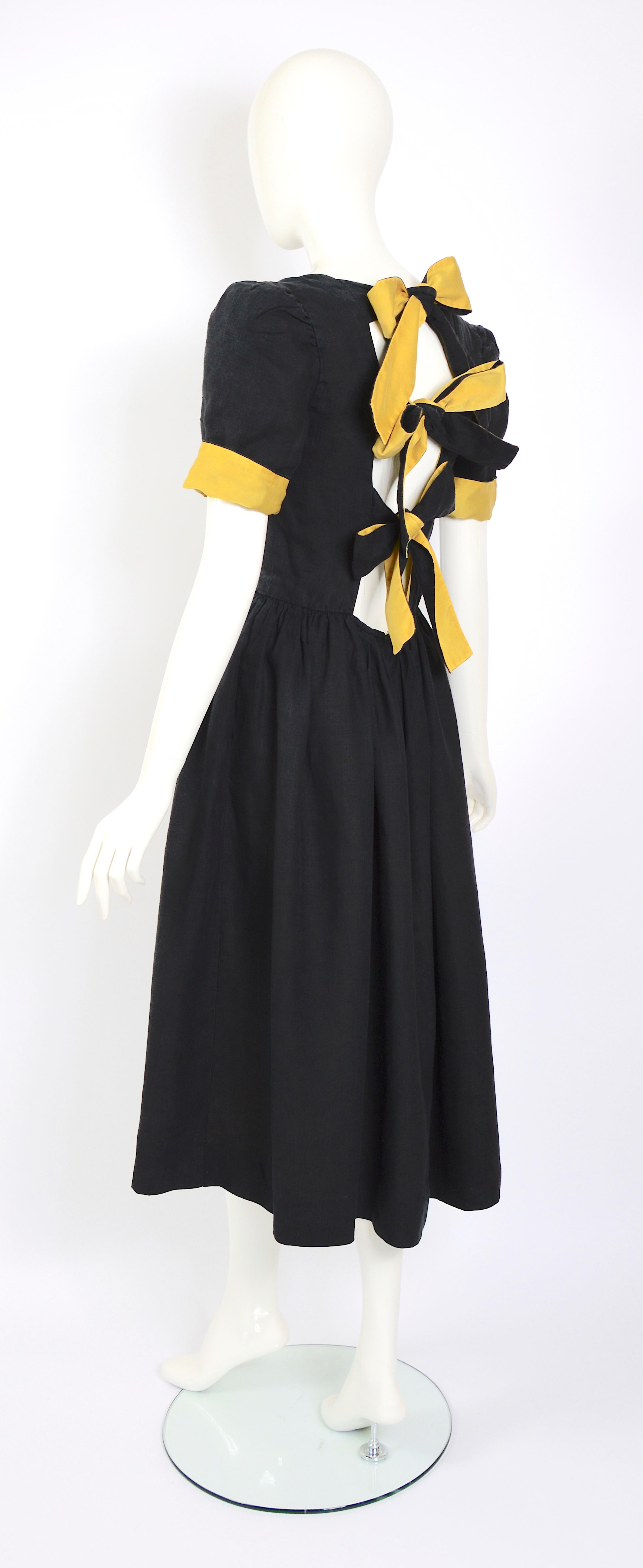 Lanvin vintage 1970s silk & linen backless attached bold ribbon ties/bows dress In Excellent Condition For Sale In Antwerp, BE