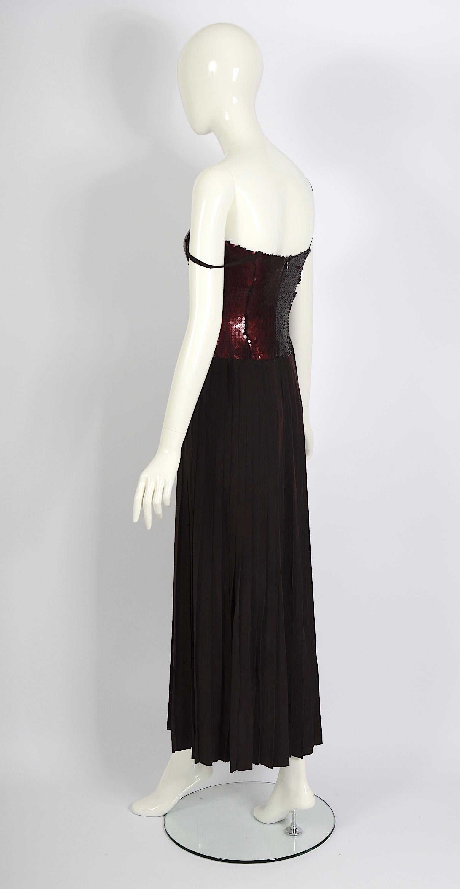 Lanvin Vintage 1990 Claude Montana Era Silk Pleated Skirt & Sequin Bodice Dress In Excellent Condition In Antwerpen, Vlaams Gewest