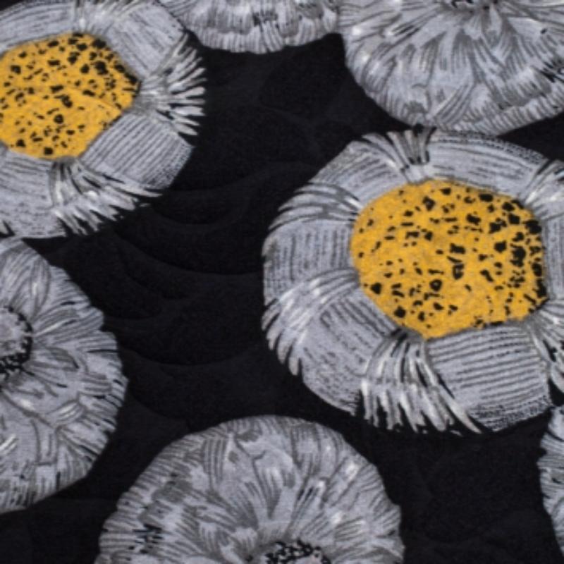 Lanvin Vintage Black Floral Print Traditional Silk Tie im Zustand „Gut“ im Angebot in Dubai, Al Qouz 2
