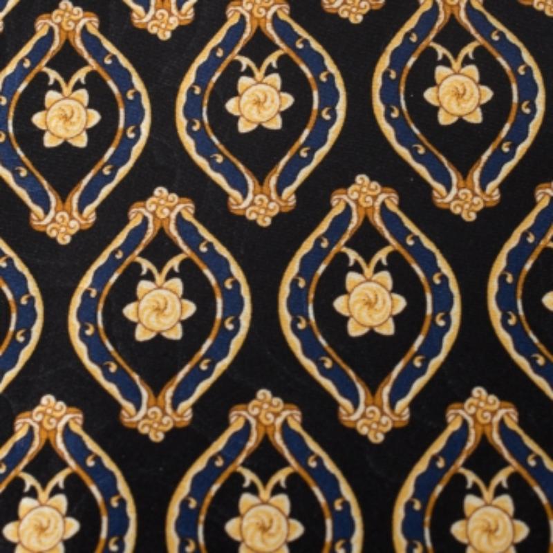 Lanvin Vintage Black & Gold Baroque Print Silk Tie Excellent état - En vente à Dubai, Al Qouz 2