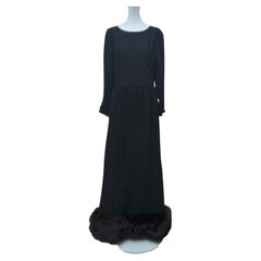 Lanvin Vintage Schwarzes Kleid mit Pelzbesatz