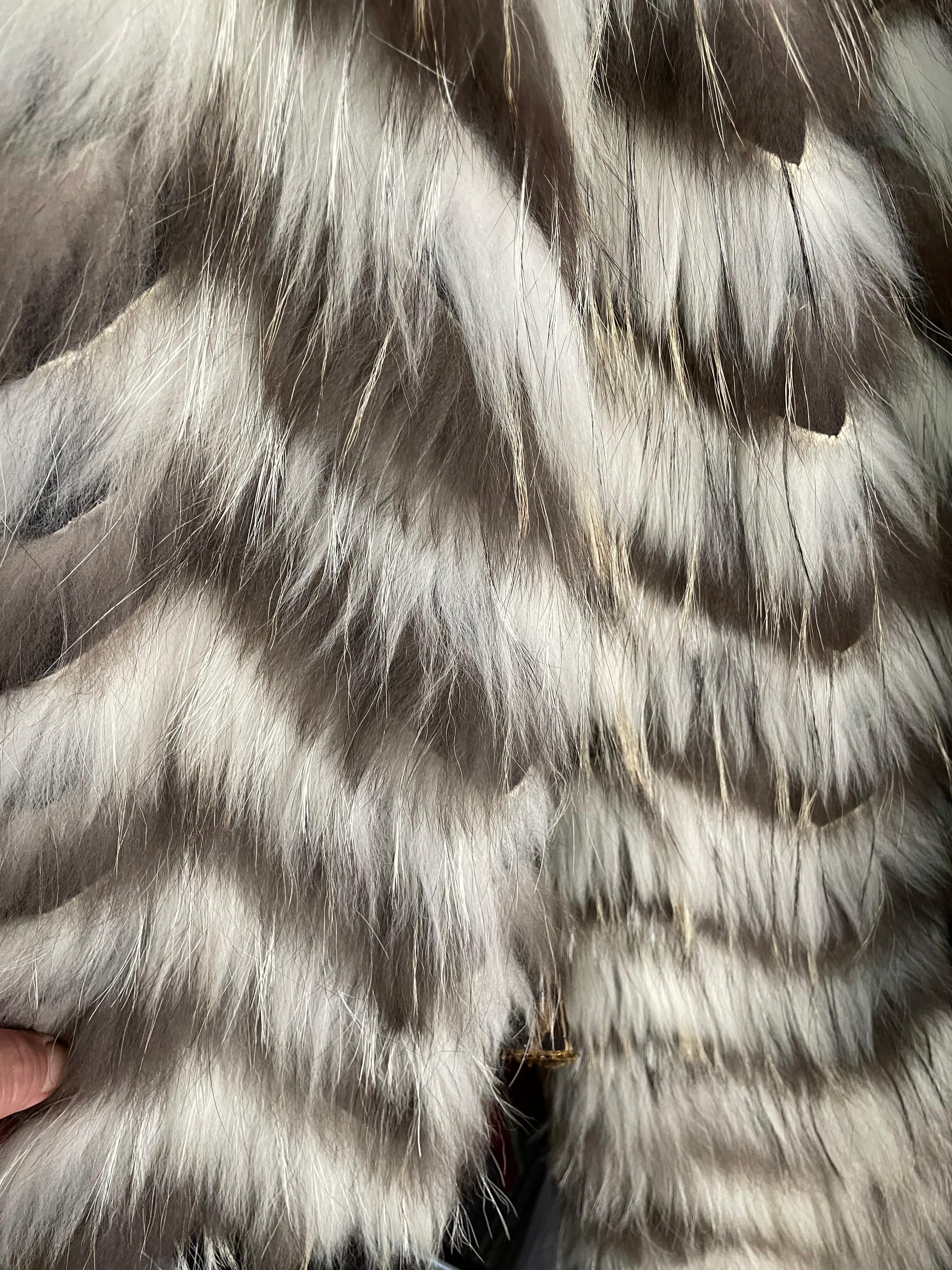 Lanvin Vintage Chevron Pattern Lightweight Feathered Fox Fur Coat  For Sale 2