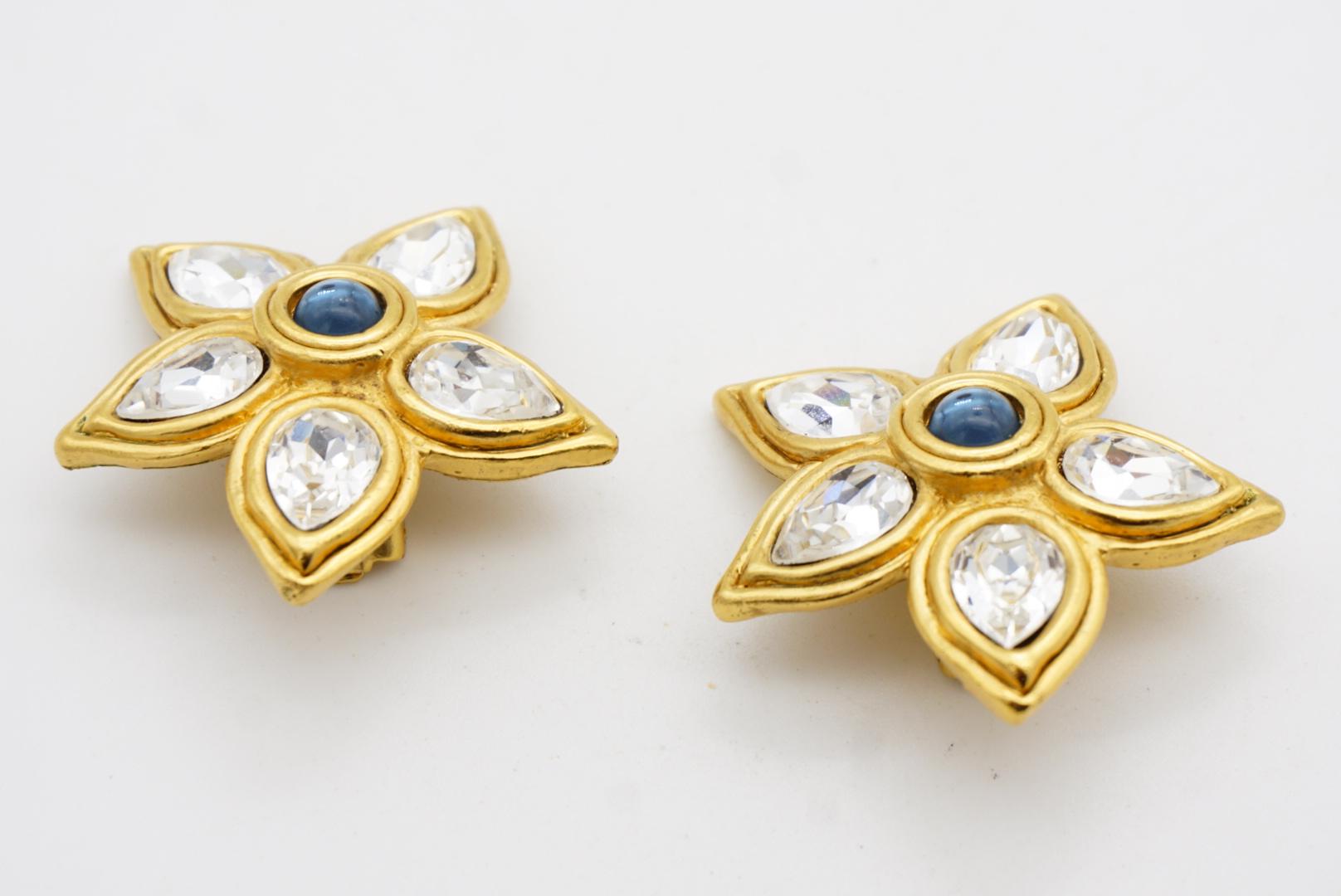 Lanvin Vintage Große tropfenförmige Blumenohrringe aus klarem Kristall mit Saphir und funkelndem Kristall im Angebot 4