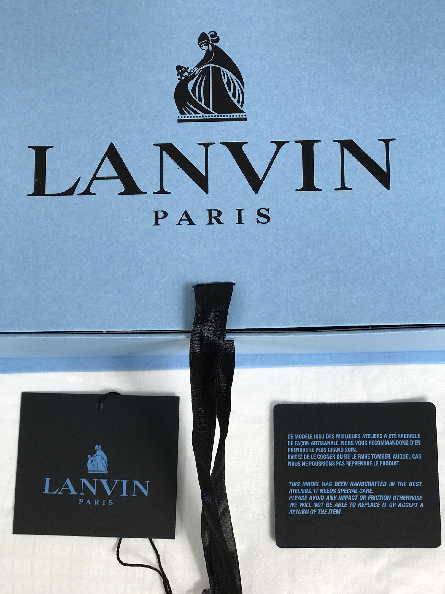 Lanvin Wide Quilted Black Belt in Satin with a Bow  In Good Condition In West Palm Beach, FL