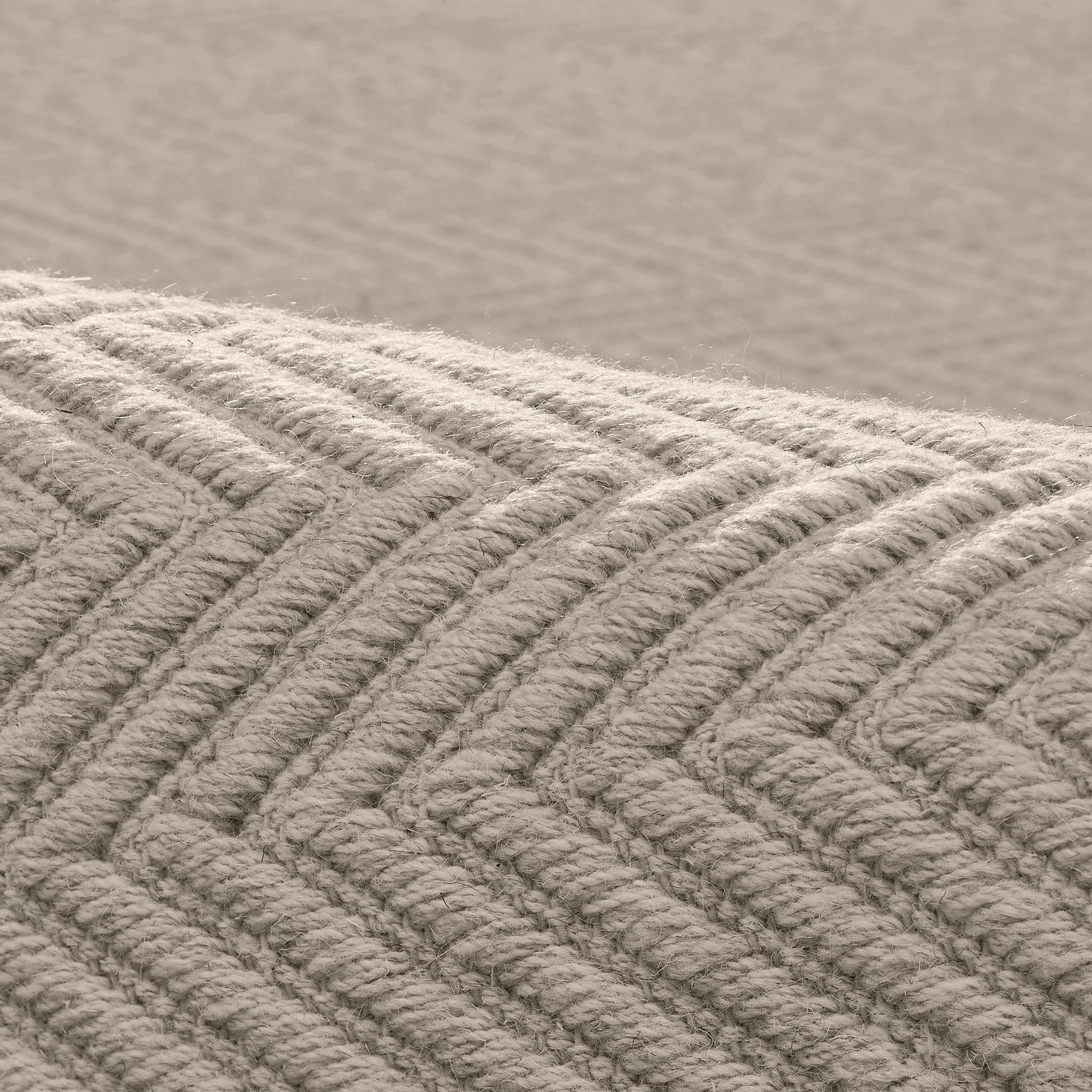 Hand-Woven Lanx 6X9ft Grey Wool Natural Chevron Design Luxury Handwoven Rug For Sale