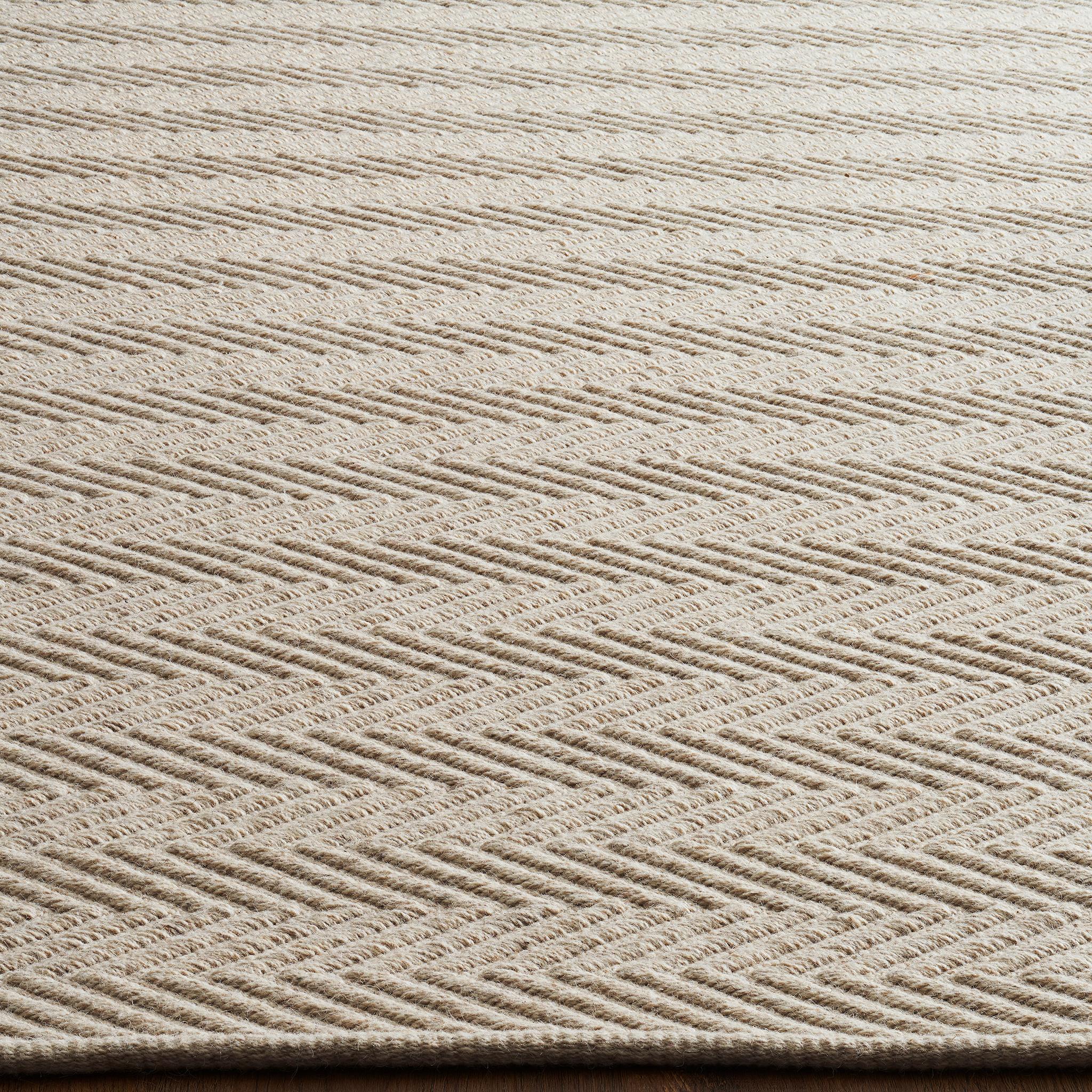 Lanx 8x10ft beige in lana naturale con disegno chevron, tappeto di lusso tessuto a mano in vendita 2