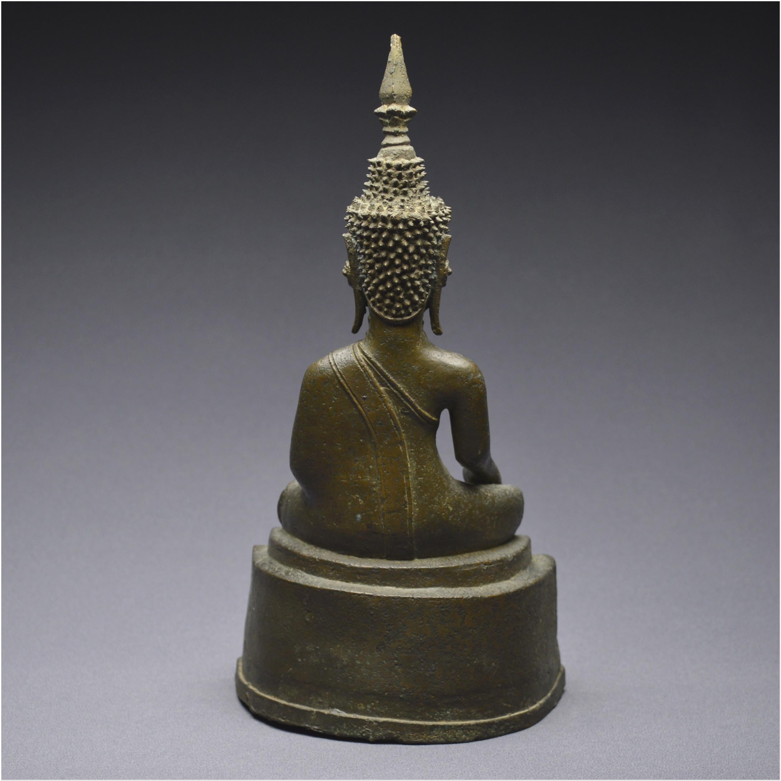 Laos, 18th-19th Century, Ancient Buddha Maravijaya in Bronze with Green Patina 1