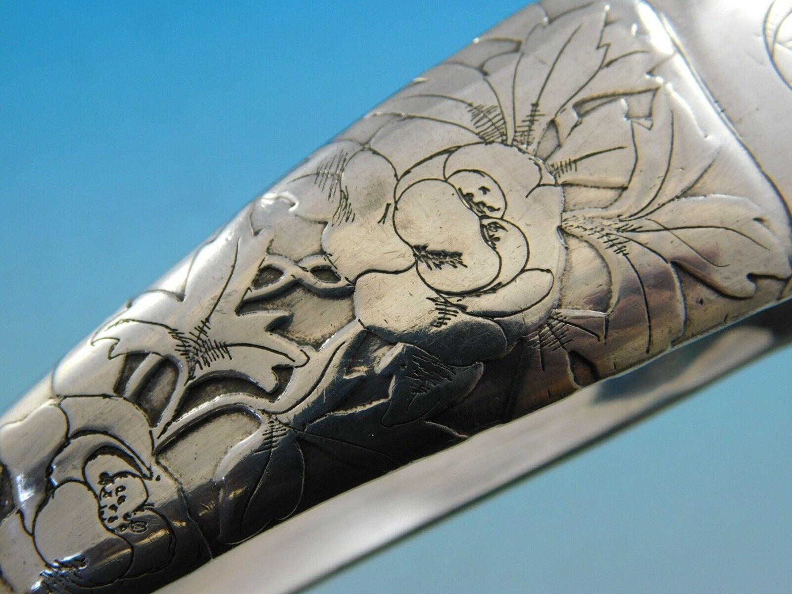 Lap Over Edge Acid Etched by Tiffany Sterling Silver Asparagus Tong Peony In Excellent Condition In Big Bend, WI