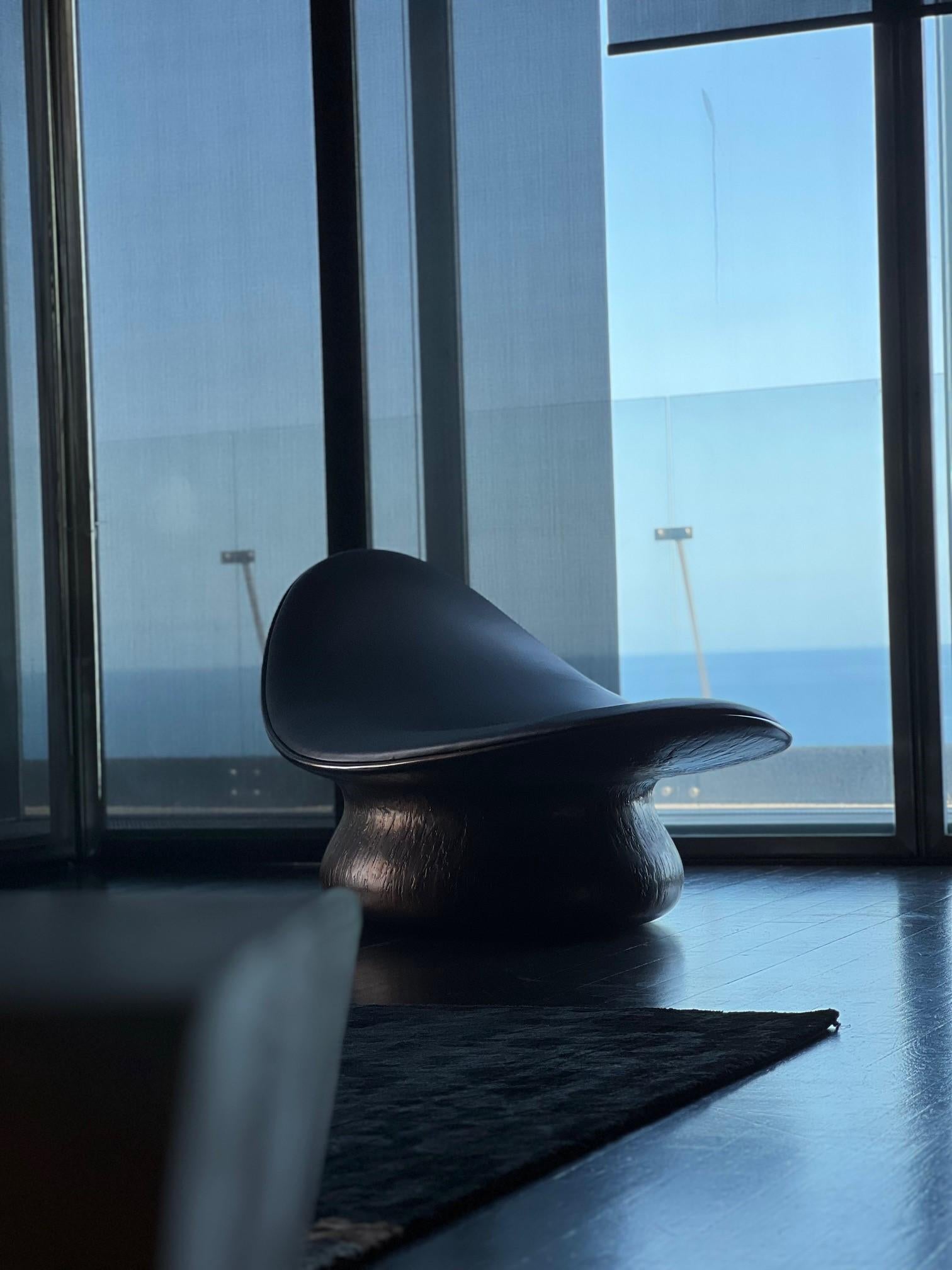 The Lapa Chaise Longue is an artistic yet functional masterpiece, inspired by the elegant curves of the Madeiran 
