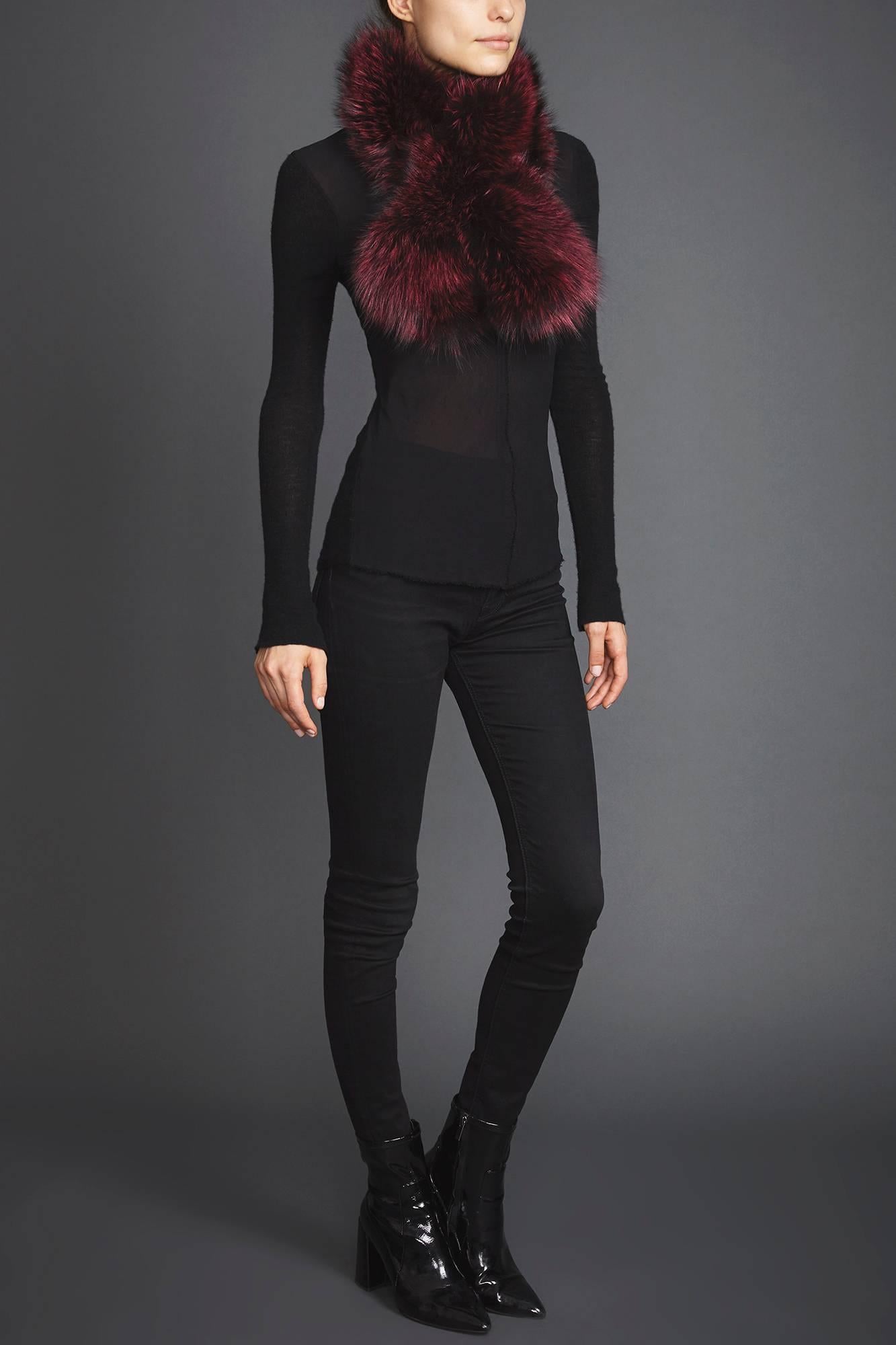 Black Verheyen London Lapel Cross-through Collar in Soft Ruby Fox Fur & Silk Lining