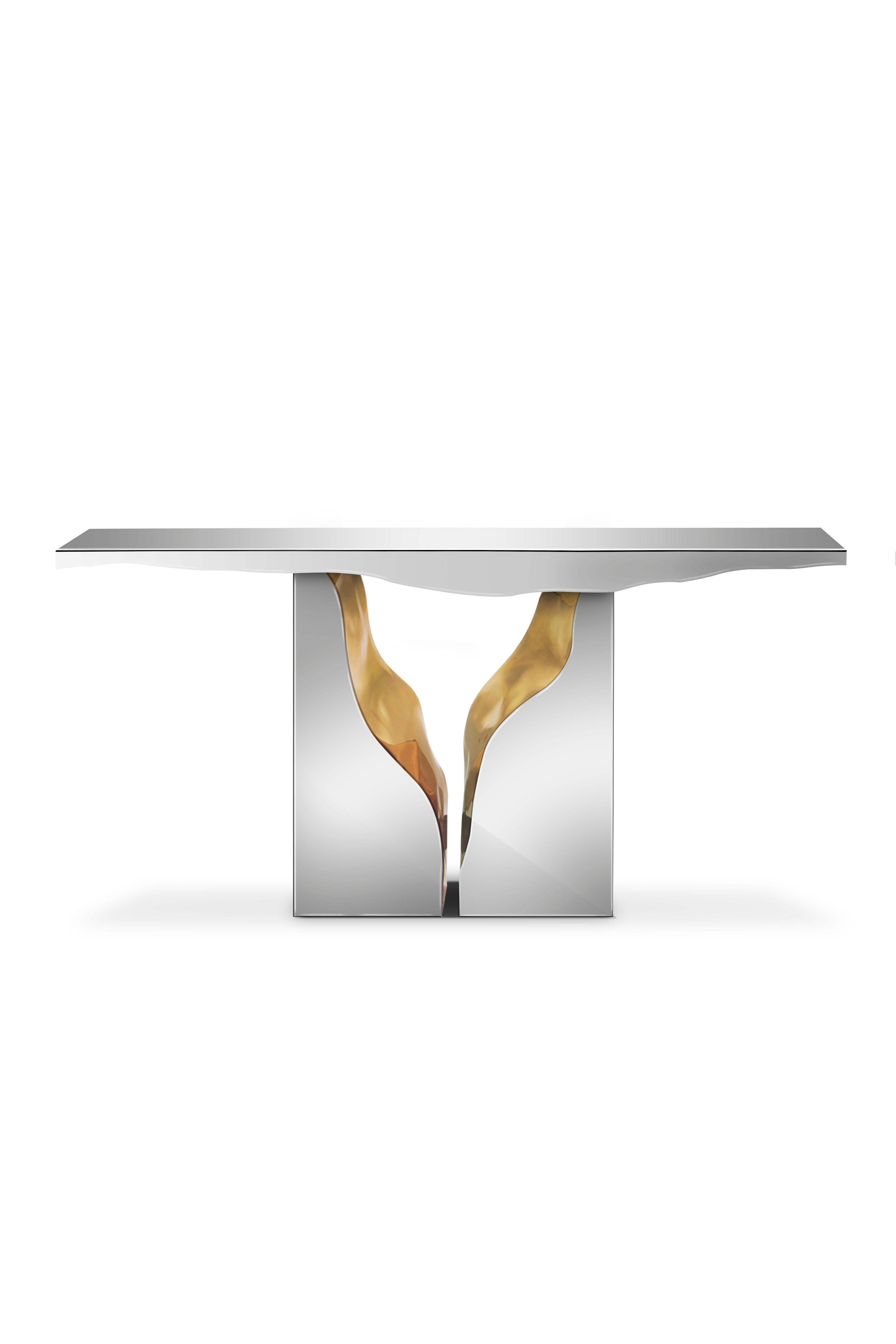 Lapiaz console takes exceptional craftsmanship and design to a new realm. Finding beauty in the most unexpected places, this contemporary design is inspired by authentic karst formations created by surface dissolution, freezing or thawing of