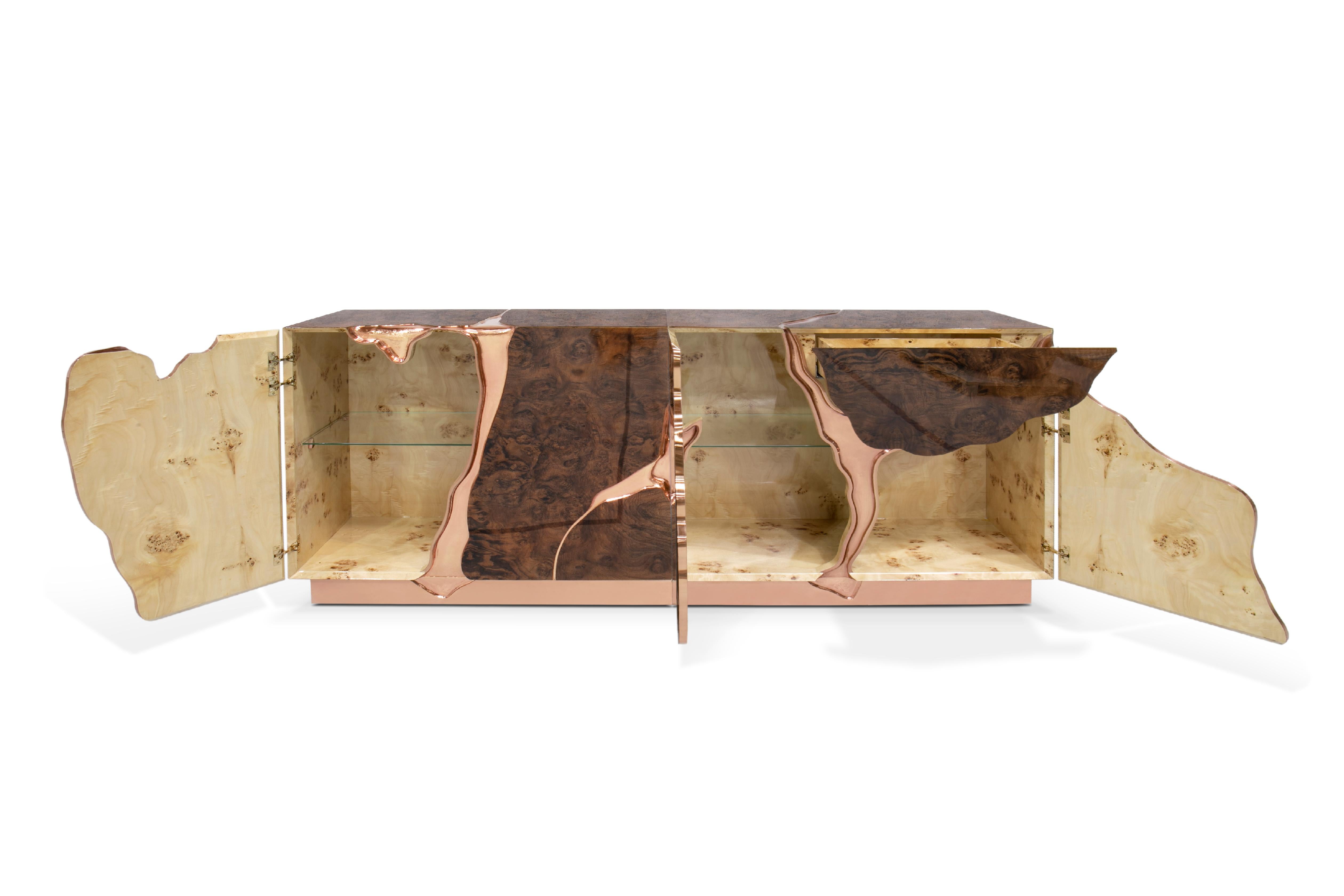 Laiton Buffet Lapiaz Rose Gold - menuiserie et placage faits main - Boca do Lobo en vente