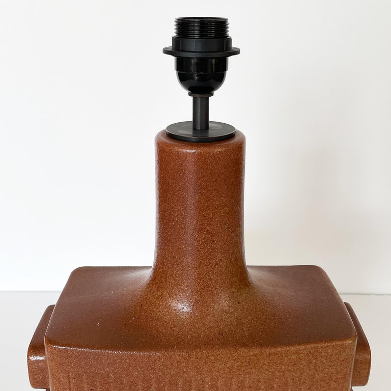 Lapid Sculptural Ceramic Table Lamp 5