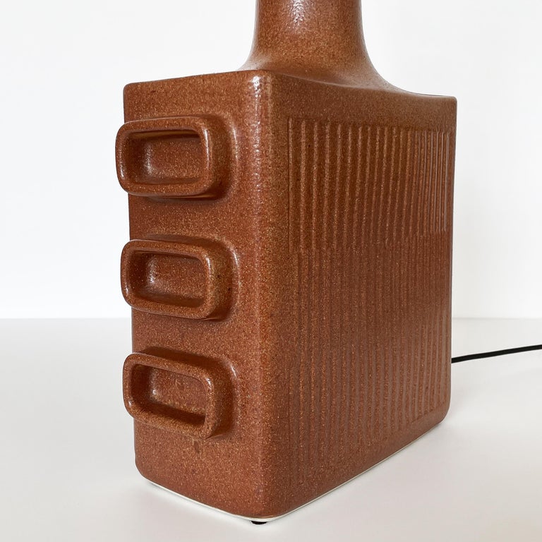 Lapid Sculptural Ceramic Table Lamp 1