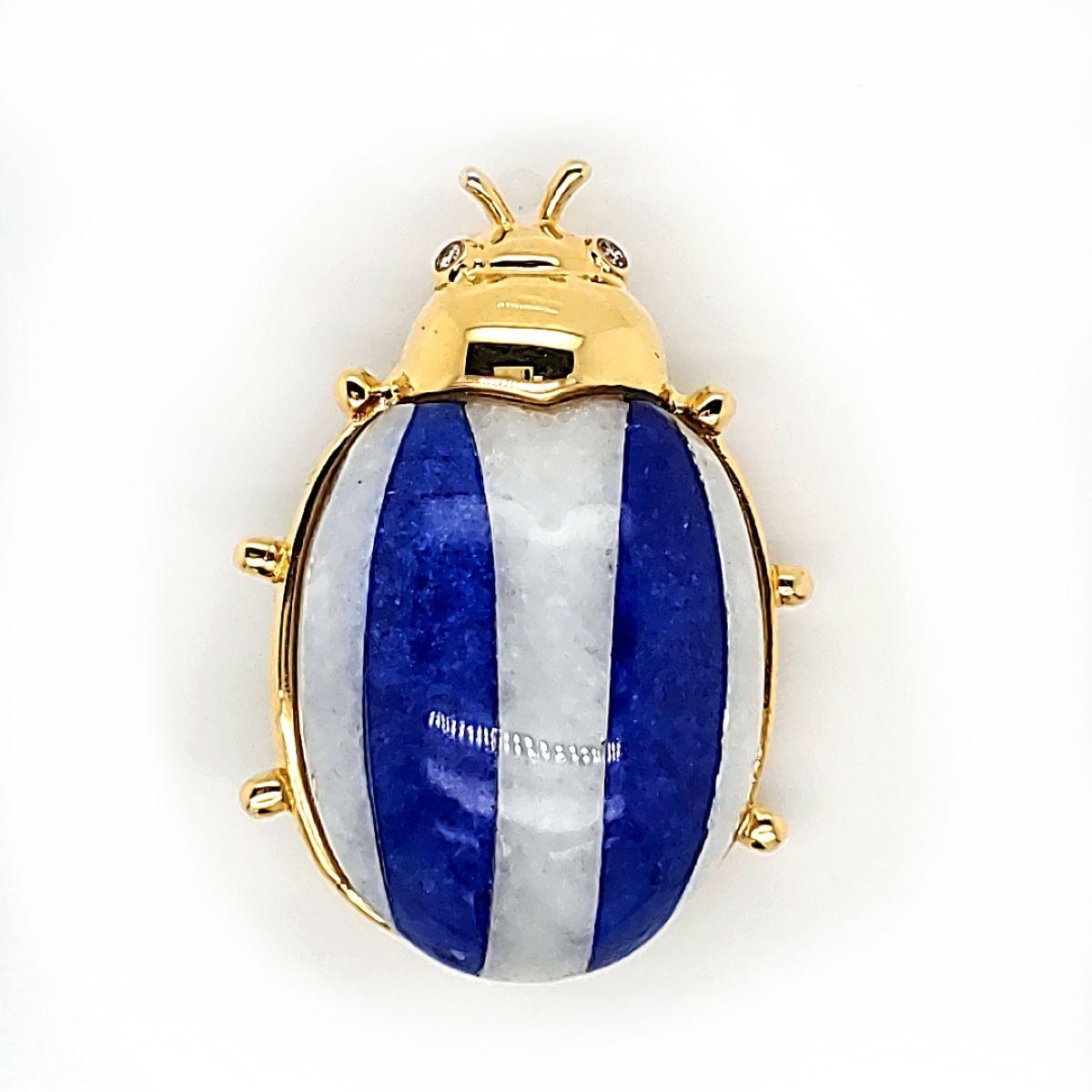 Lapis and Agate Lady Bird Gold Pin In New Condition For Sale In Hong Kong, HK