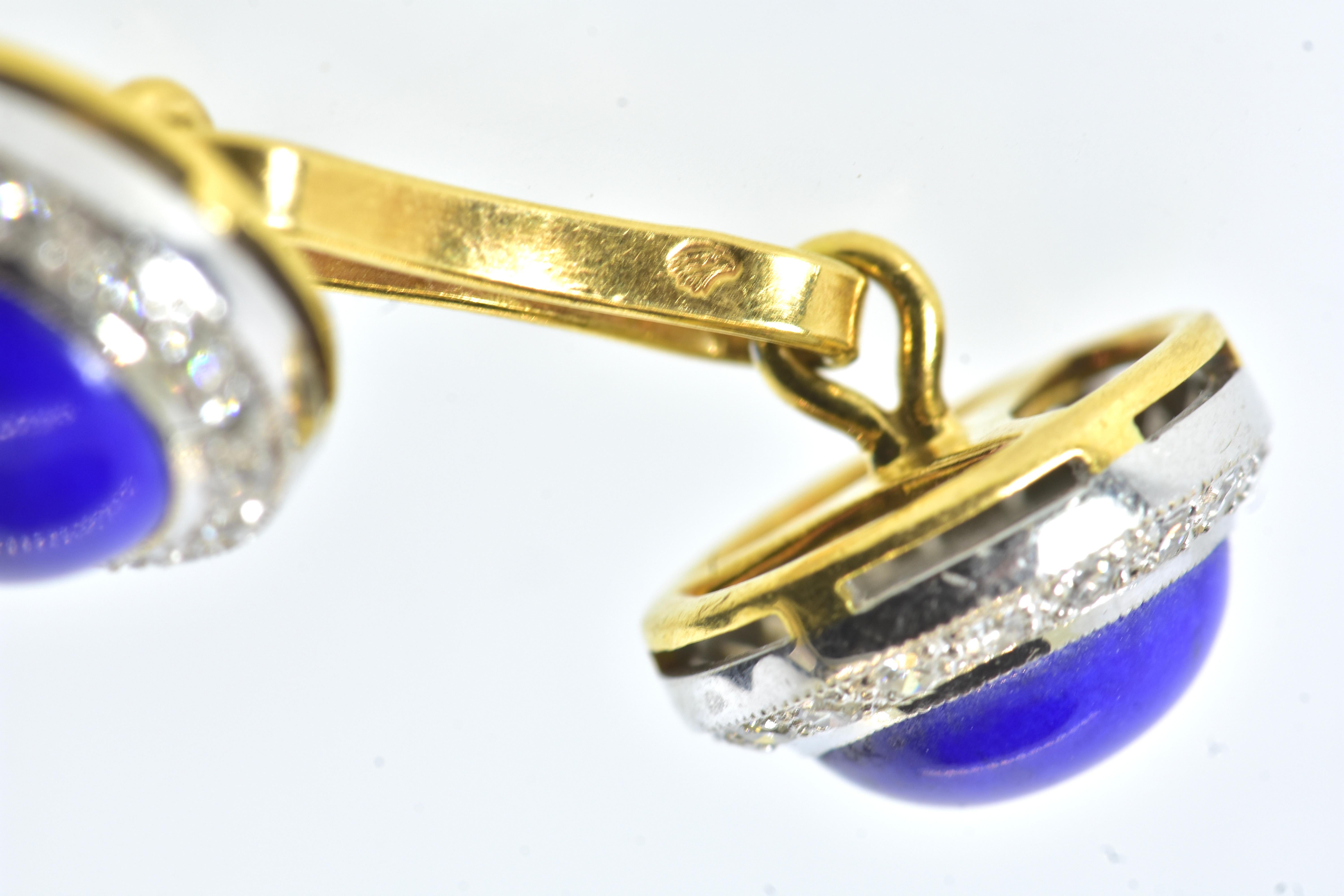 Ensemble de boutons de manchette et de clous d'oreilles en lapis et diamants, 18K, français, circa 1990 3