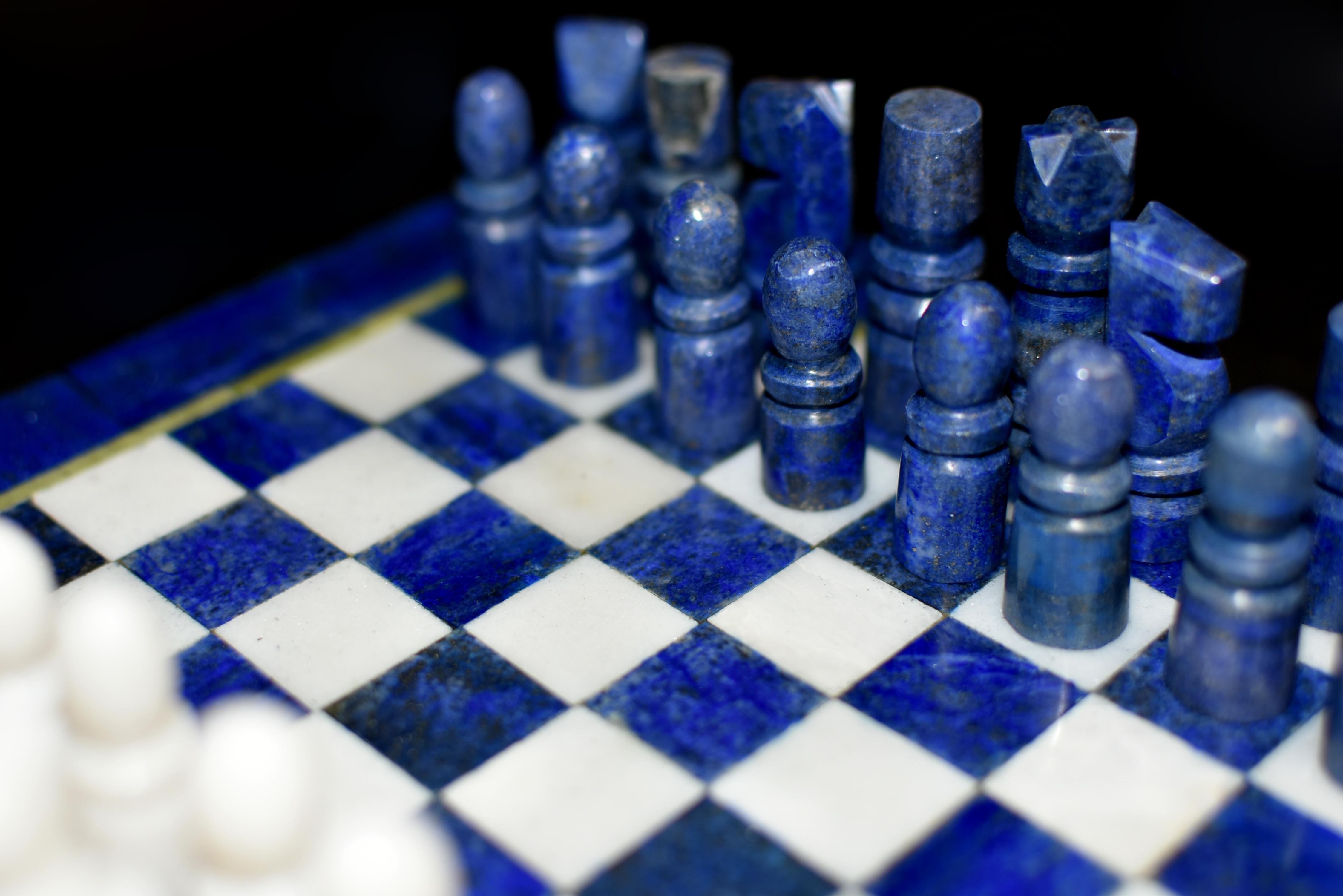 Jeu d'échecs en pierre Lapis Lazuli et marbre 8