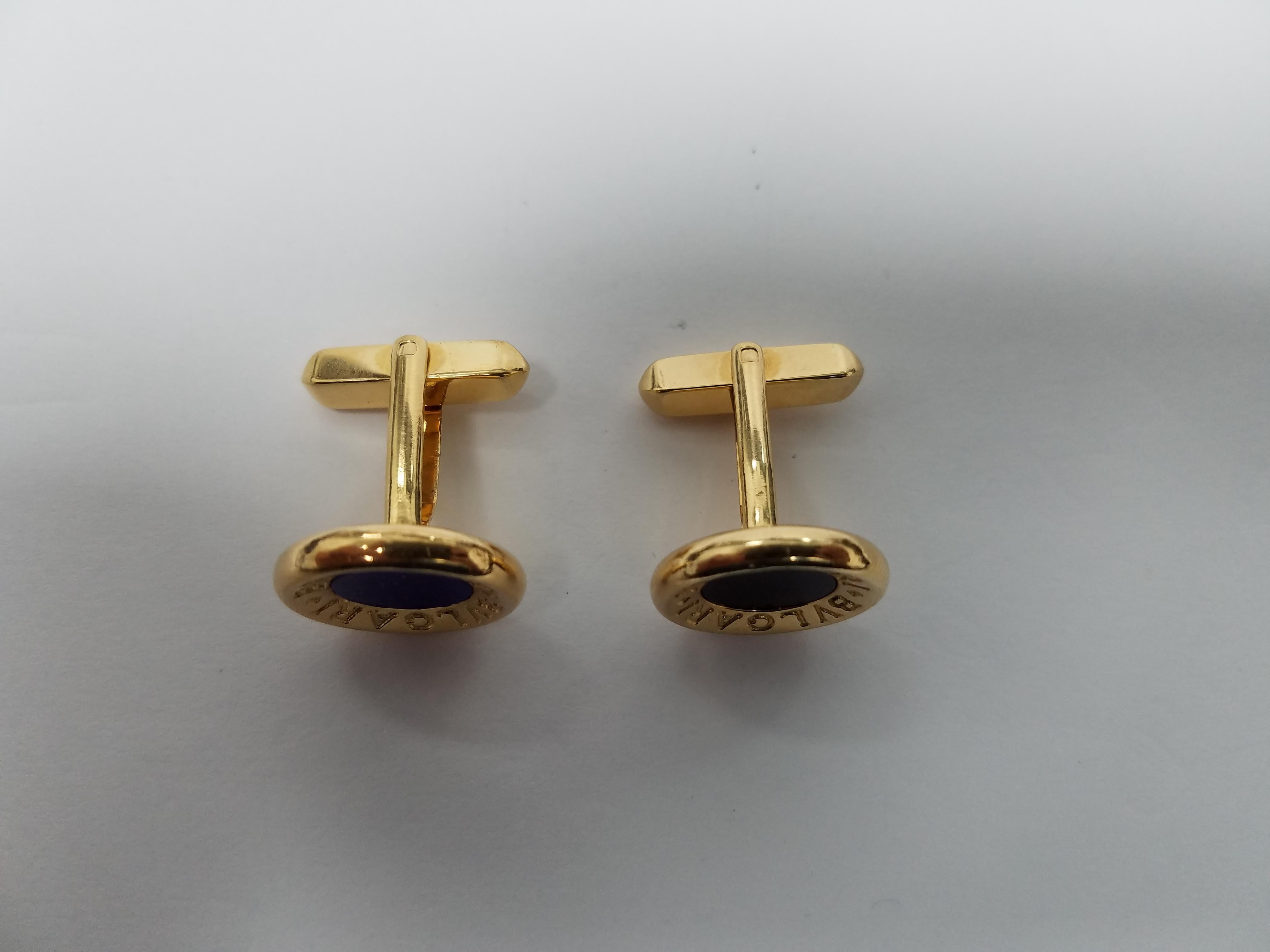 18k Yellow Gold Bvlgari cufflinks. 