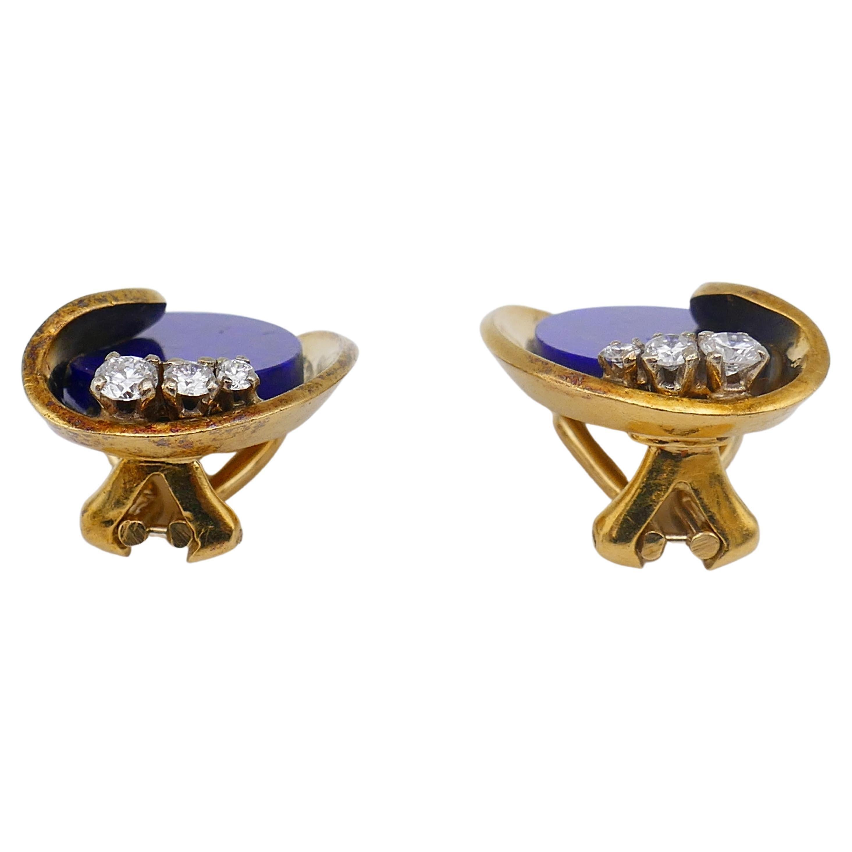 Lapis Gold Vintage Earrings In Excellent Condition For Sale In Beverly Hills, CA