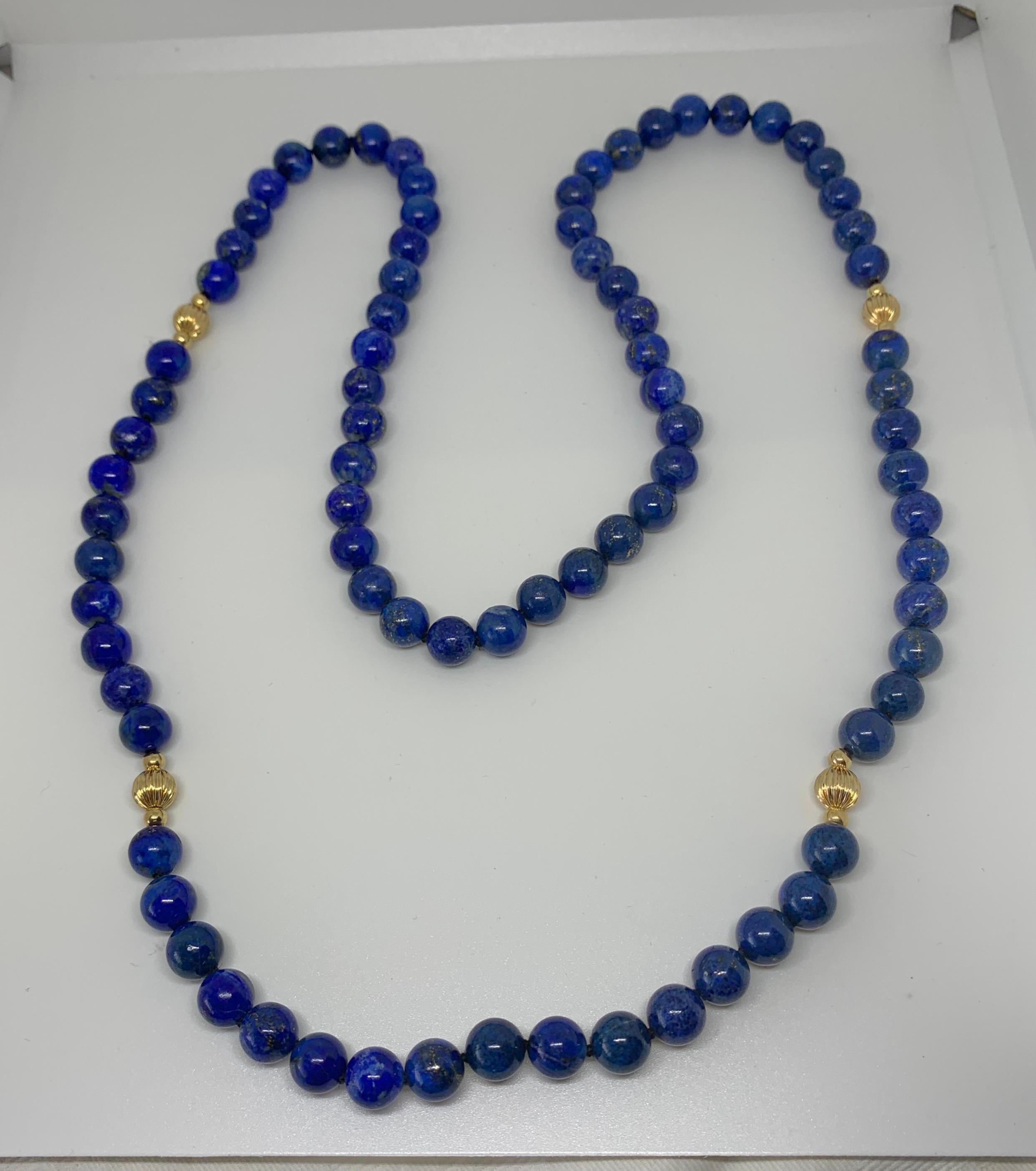 Perlenkette aus 14 Karat Gold mit Lapislazuli 2