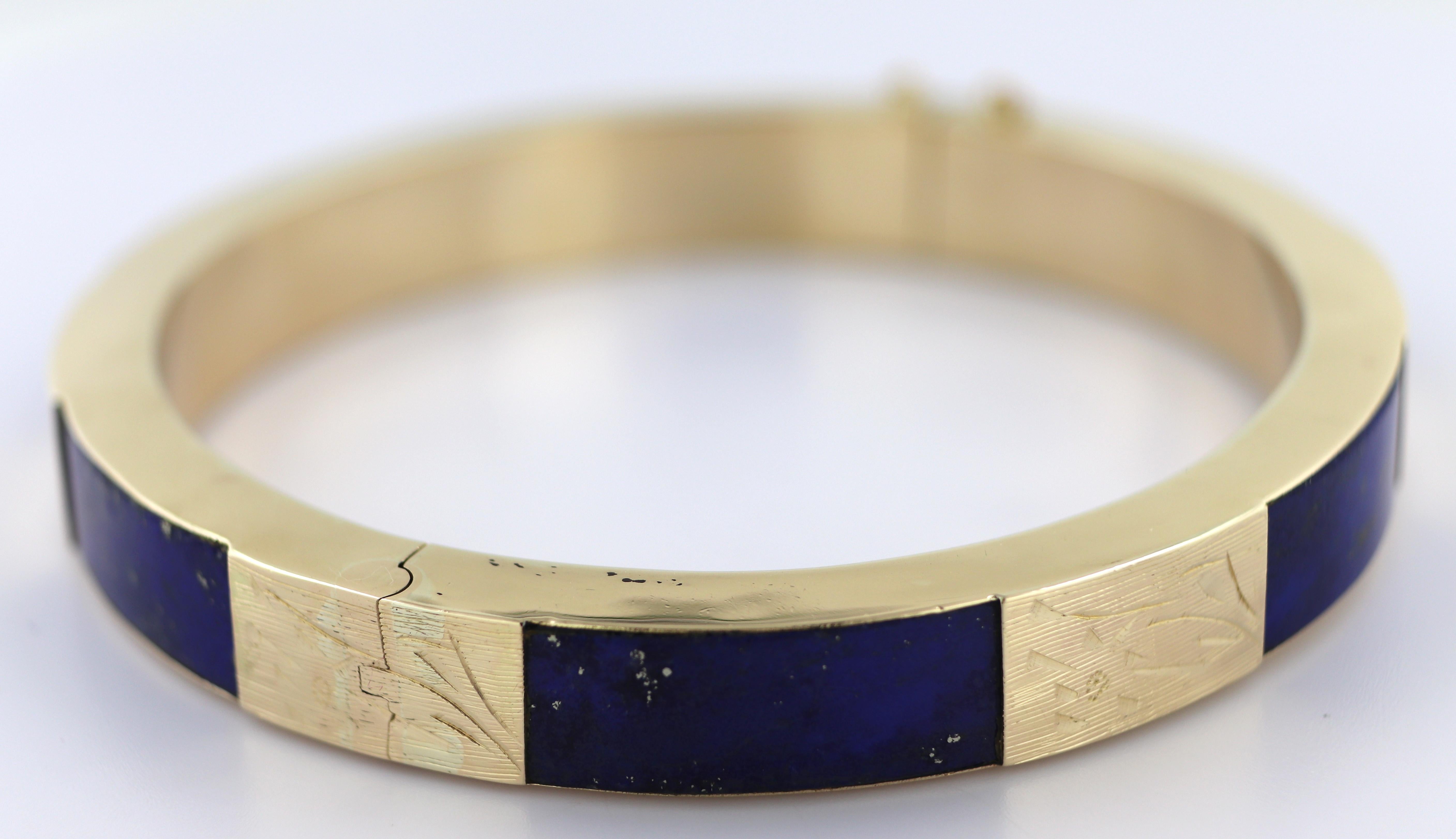 Mixed Cut Lapis Lazuli, 14k Yellow Gold Bracelet For Sale