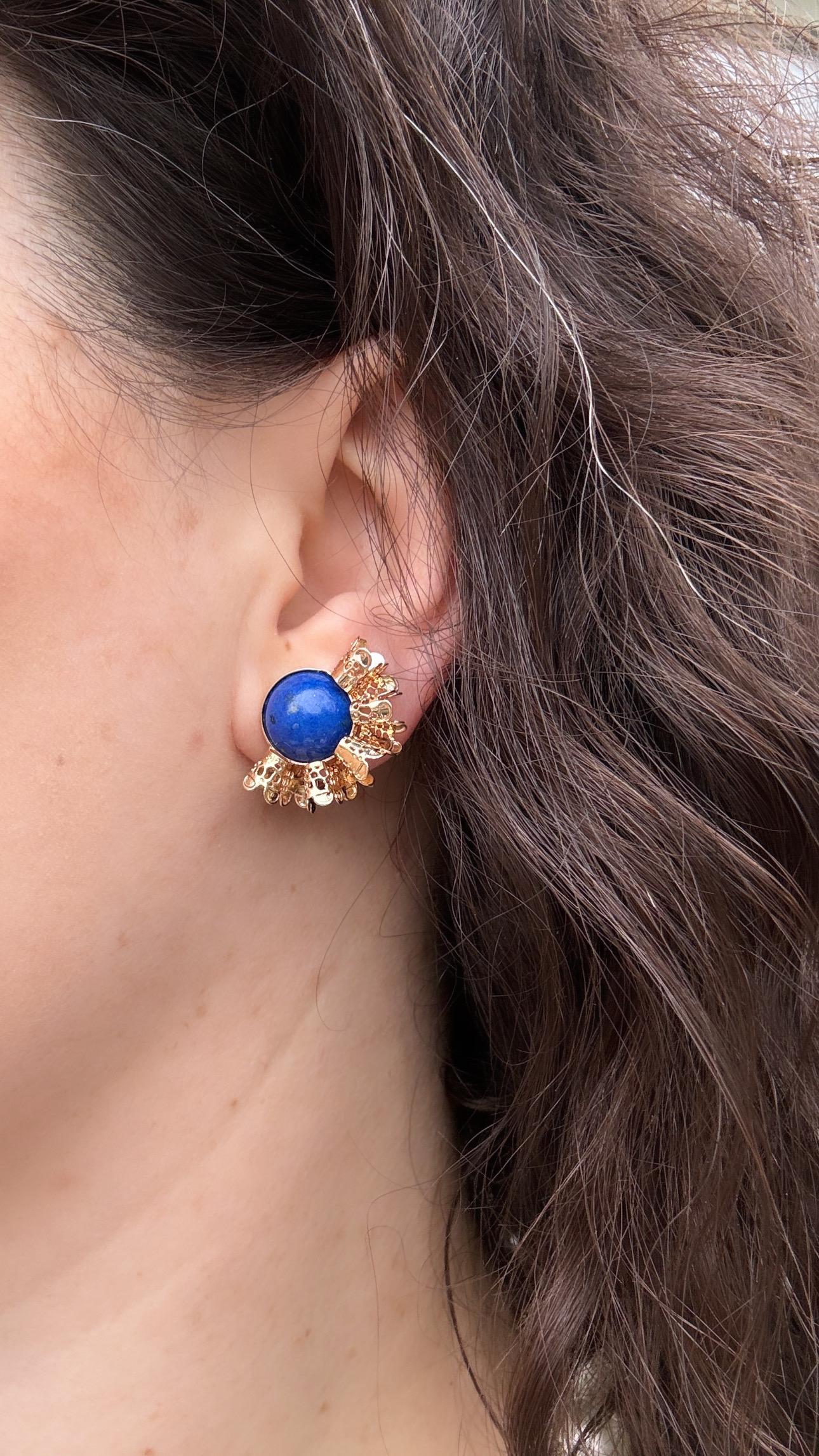 Lapis Lazuli 14k Yellow Gold Ruffle Gold Earrings Omega Back For Sale 7