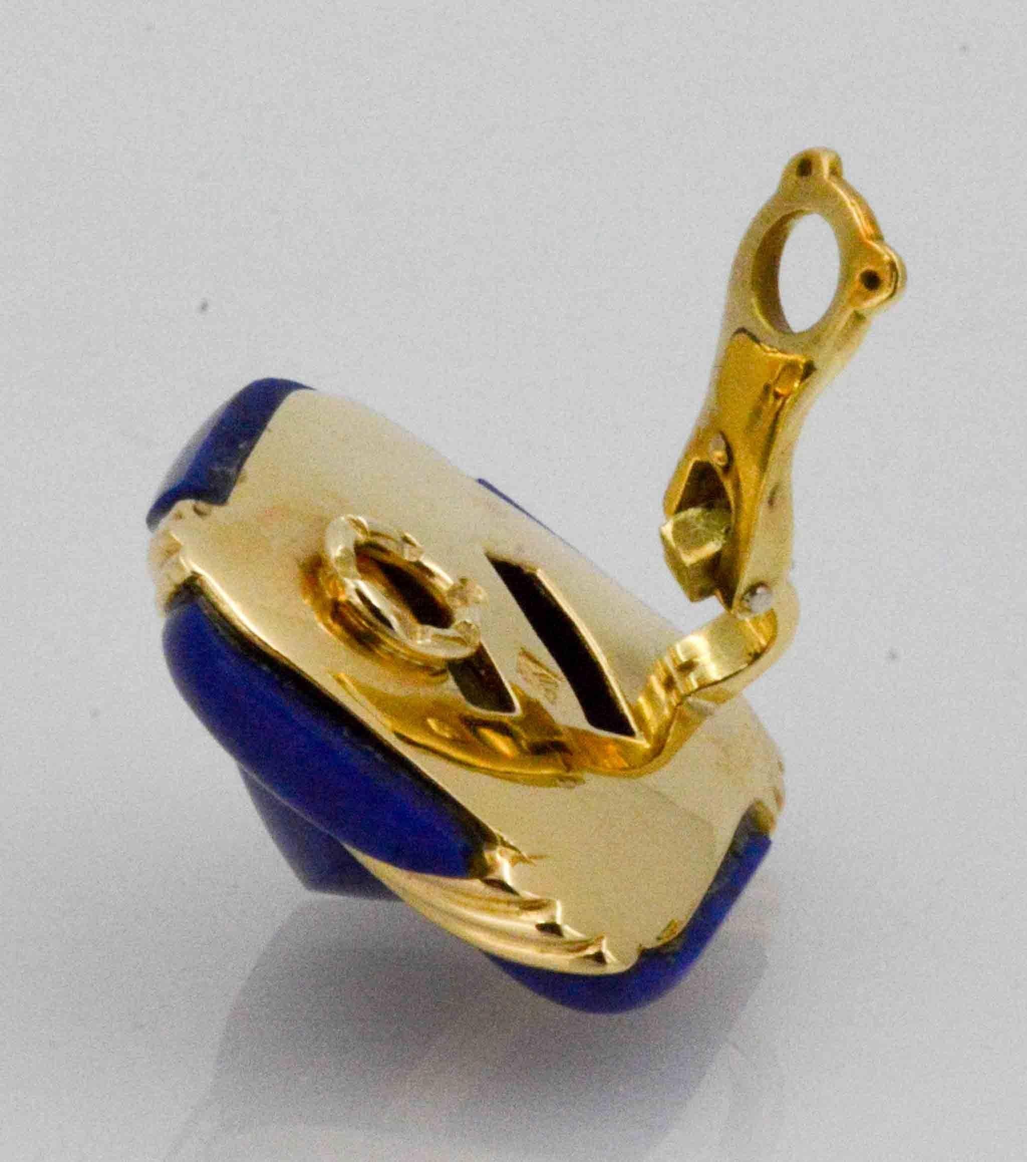 Modern Lapis Lazuli 18 Karat Yellow Gold Square Clip-On Earrings