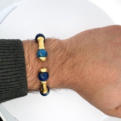 Lapislazuli 21K Gold gehämmert Finish Bead Armreif