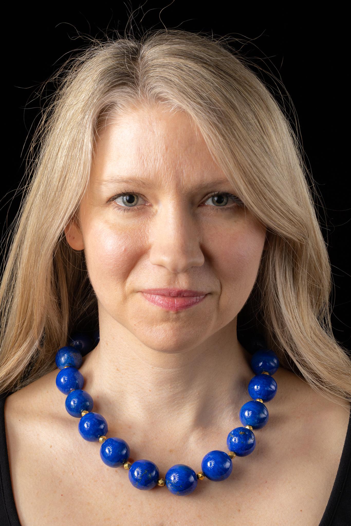 Perlina Collana di lapislazzuli e perline in oro 18 carati in vendita